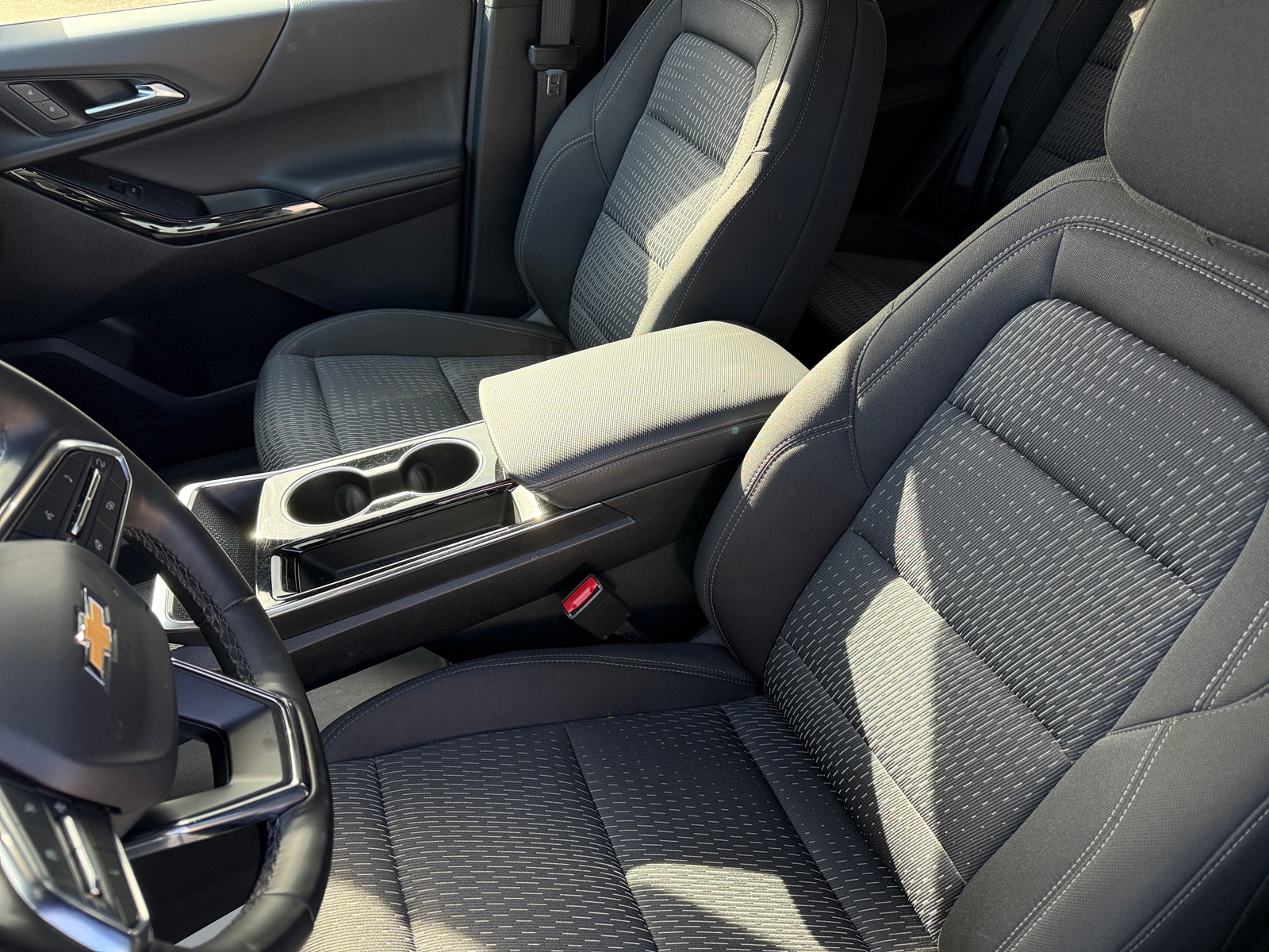 Thumbnail: 2025 Chevrolet Equinox - 2