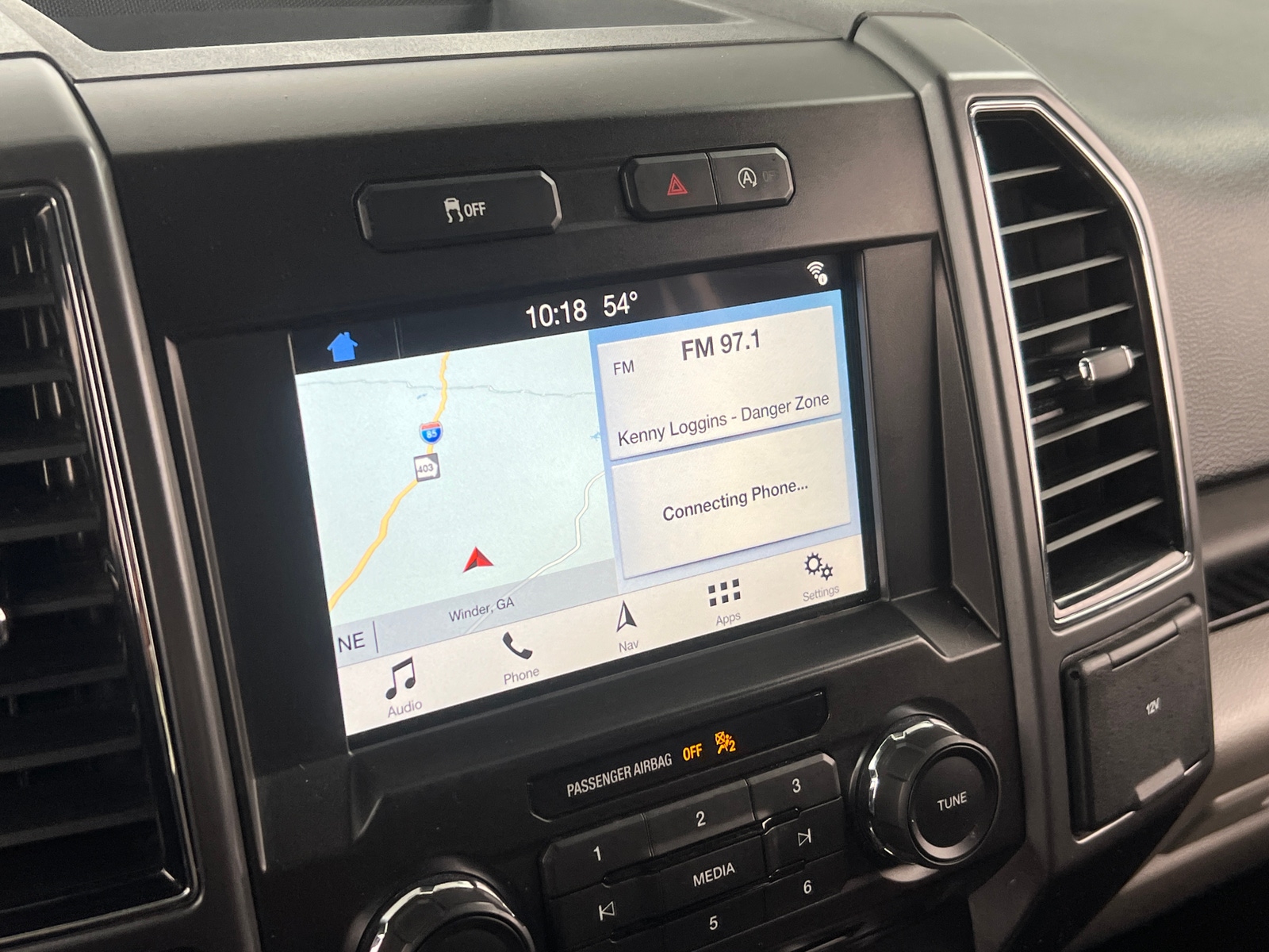 Thumbnail: 2018 Ford Econoline - 4