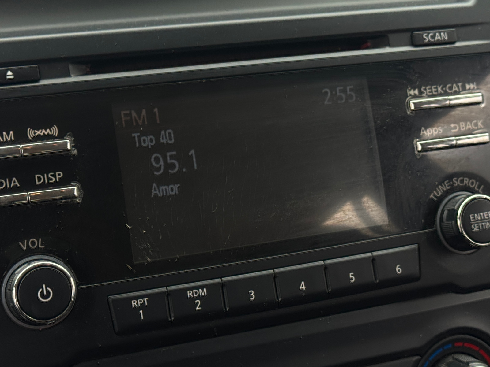 Thumbnail: 2017 Nissan Titan - 4