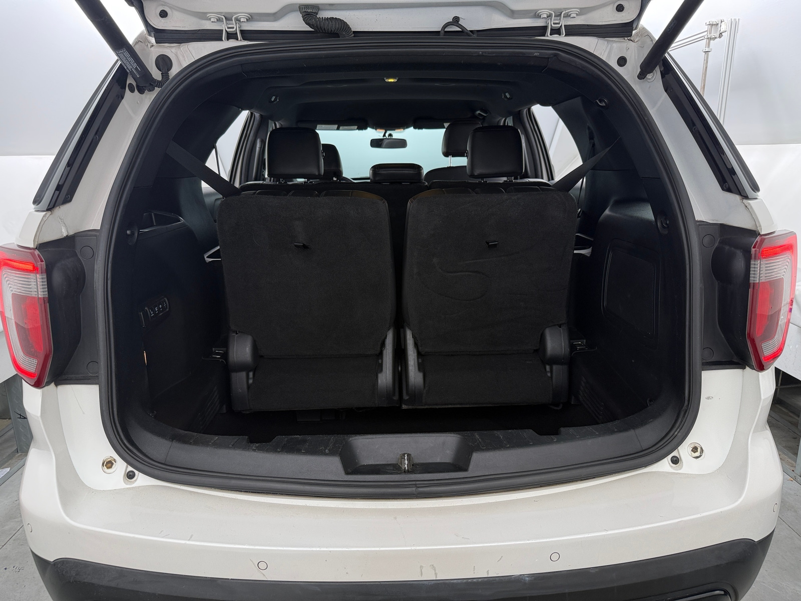 Thumbnail: 2017 Ford Explorer - 6