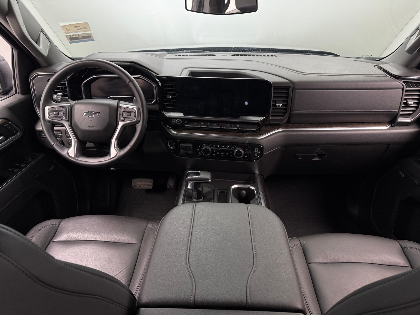 Thumbnail: 2024 Chevrolet Silverado 1500 - 2