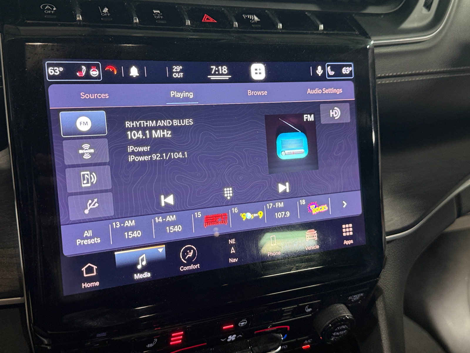 Thumbnail: 2021 Jeep Grand Cherokee L - 3