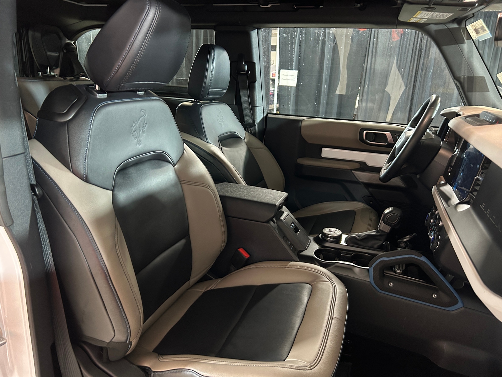 Thumbnail: 2023 Ford Bronco - 2