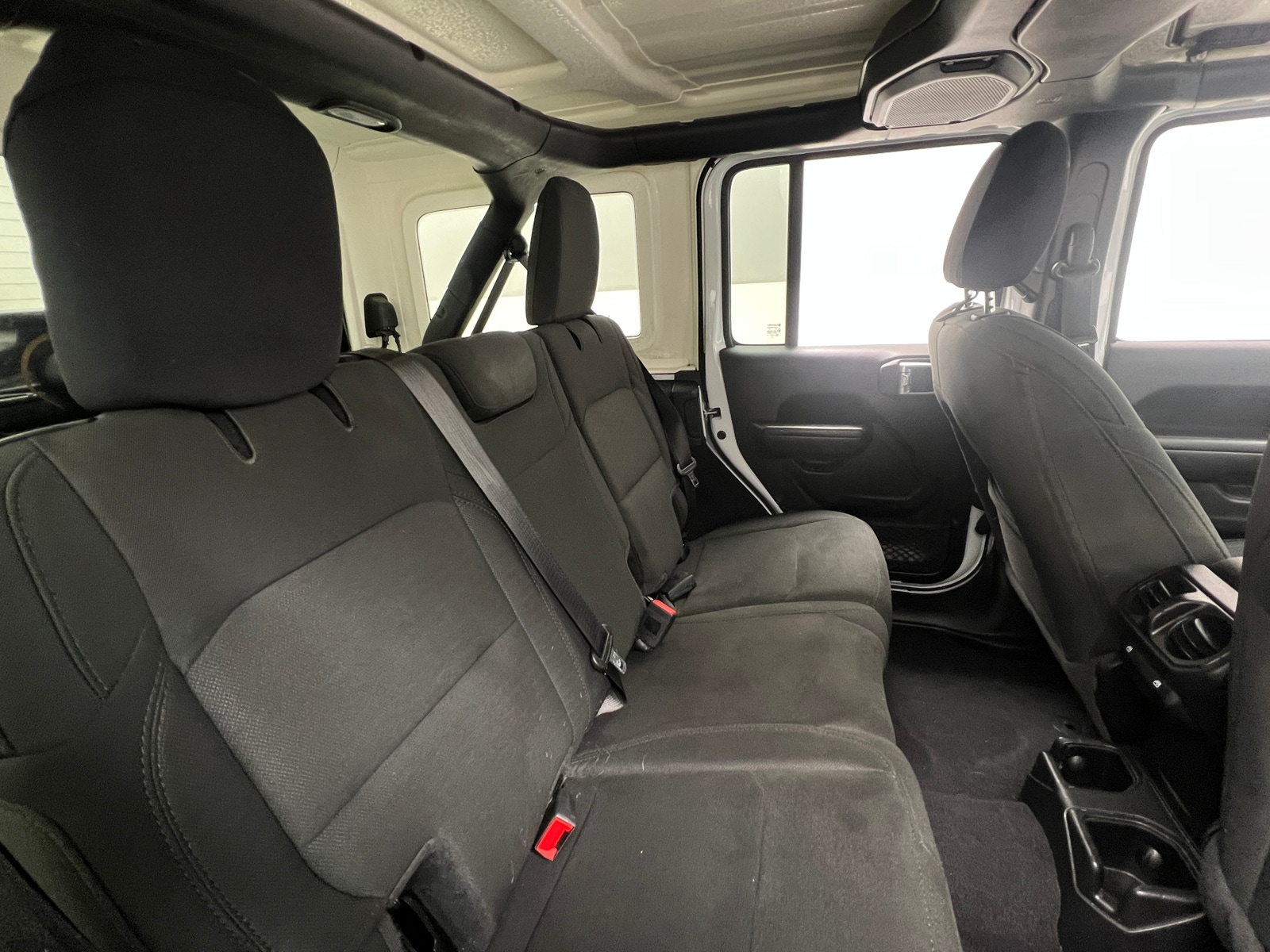 Thumbnail: 2020 Jeep Wrangler - 6