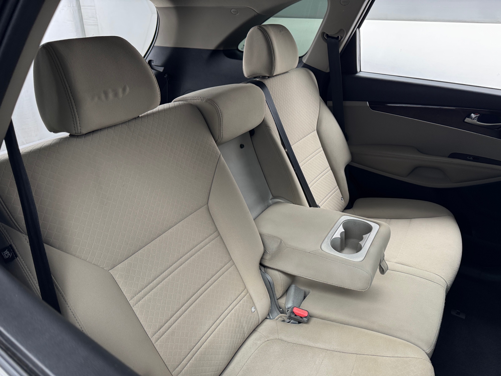 Thumbnail: 2018 Kia Sorento - 6