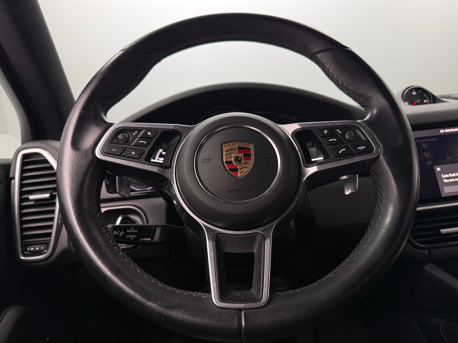 Thumbnail: 2021 Porsche Cayenne - 4