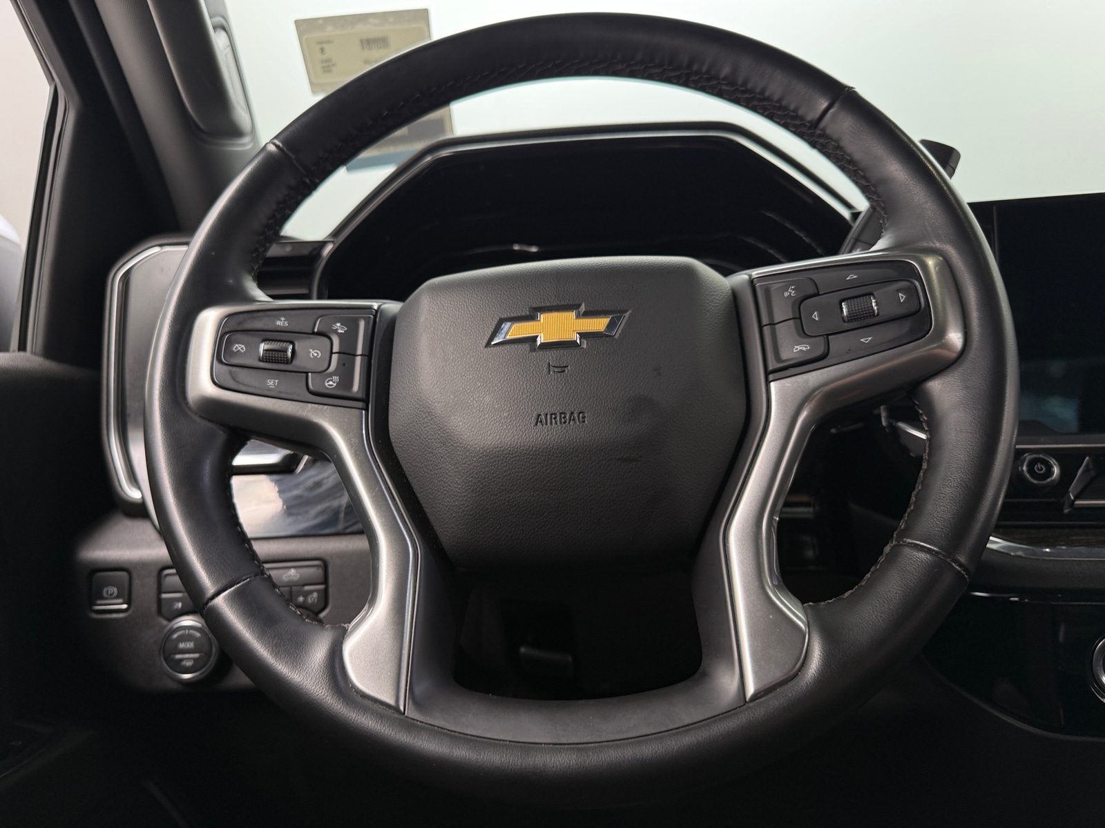 Thumbnail: 2024 Chevrolet Silverado 1500 - 5