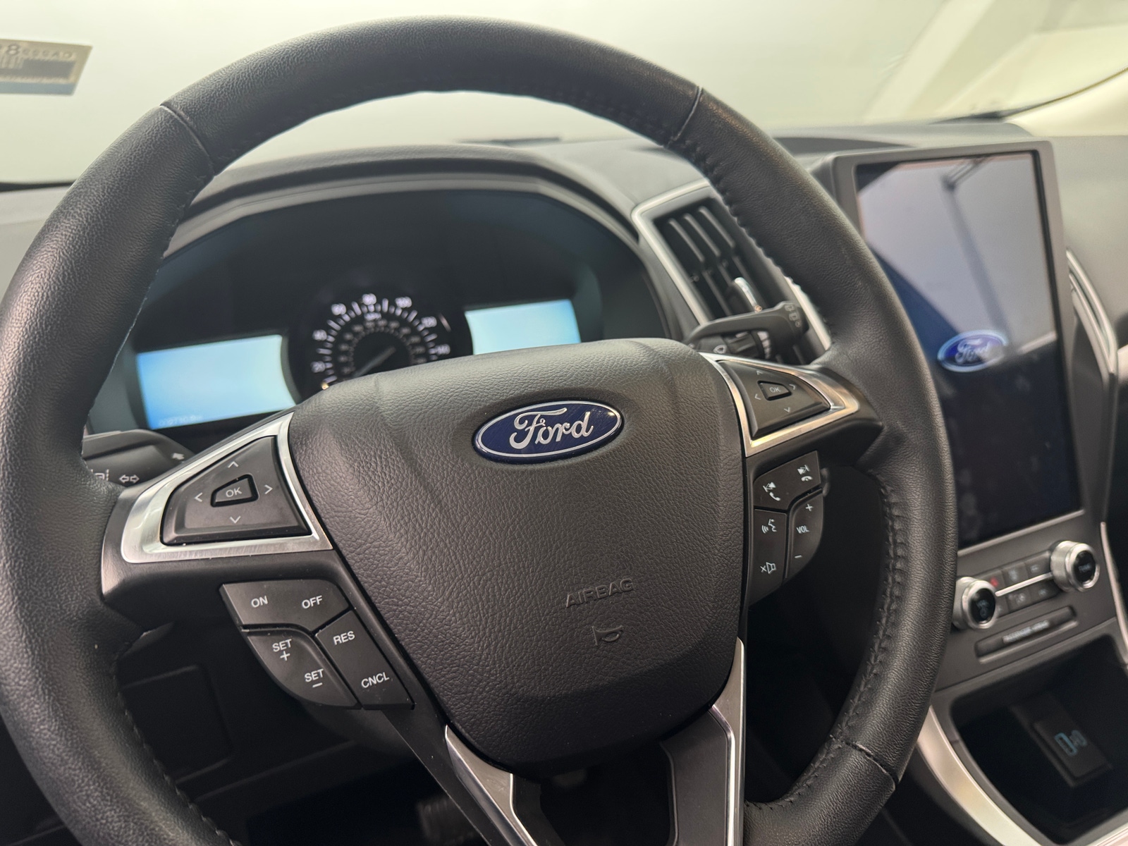 Thumbnail: 2024 Ford Edge - 4