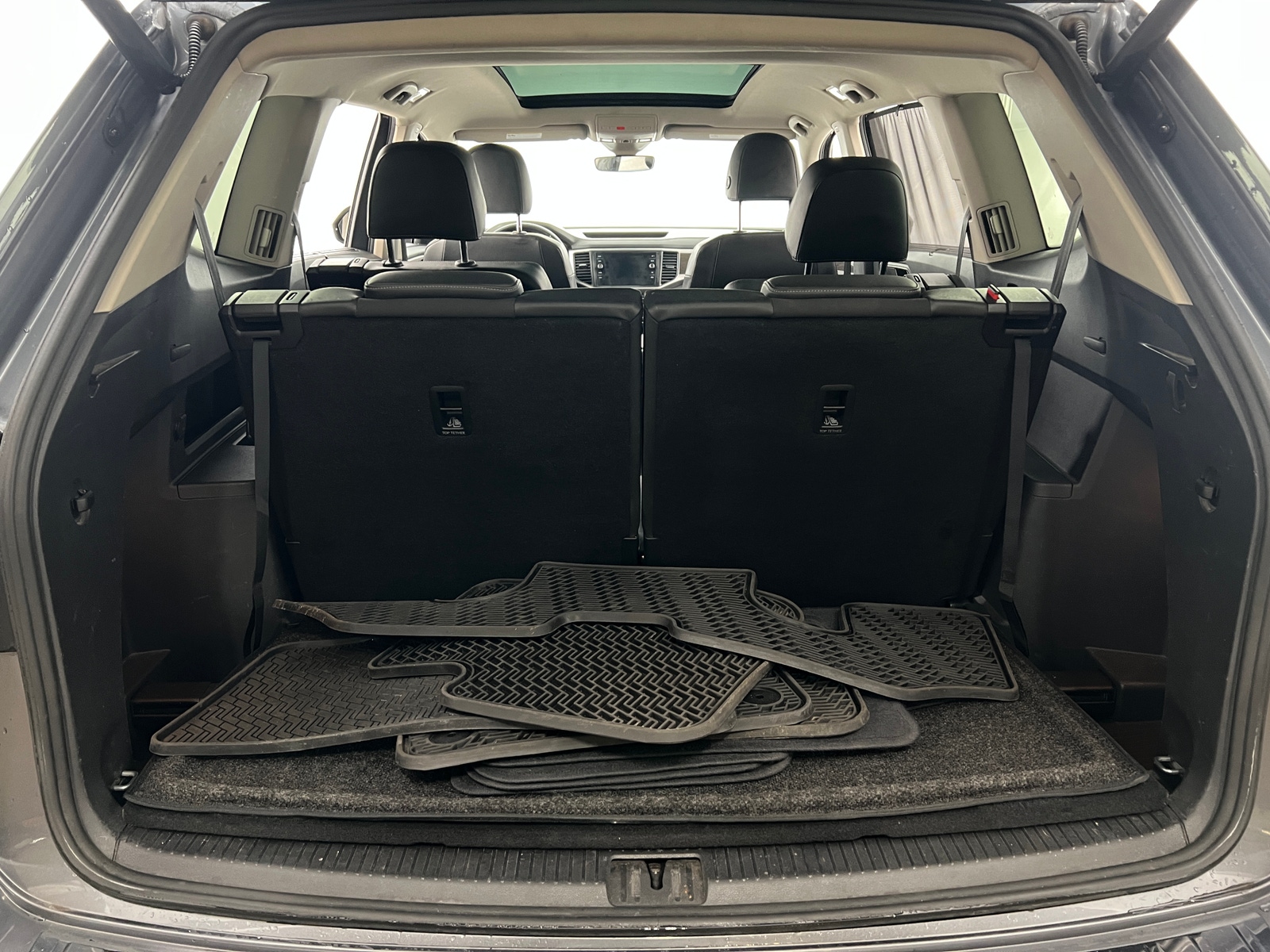 Thumbnail: 2019 Volkswagen Atlas - 6