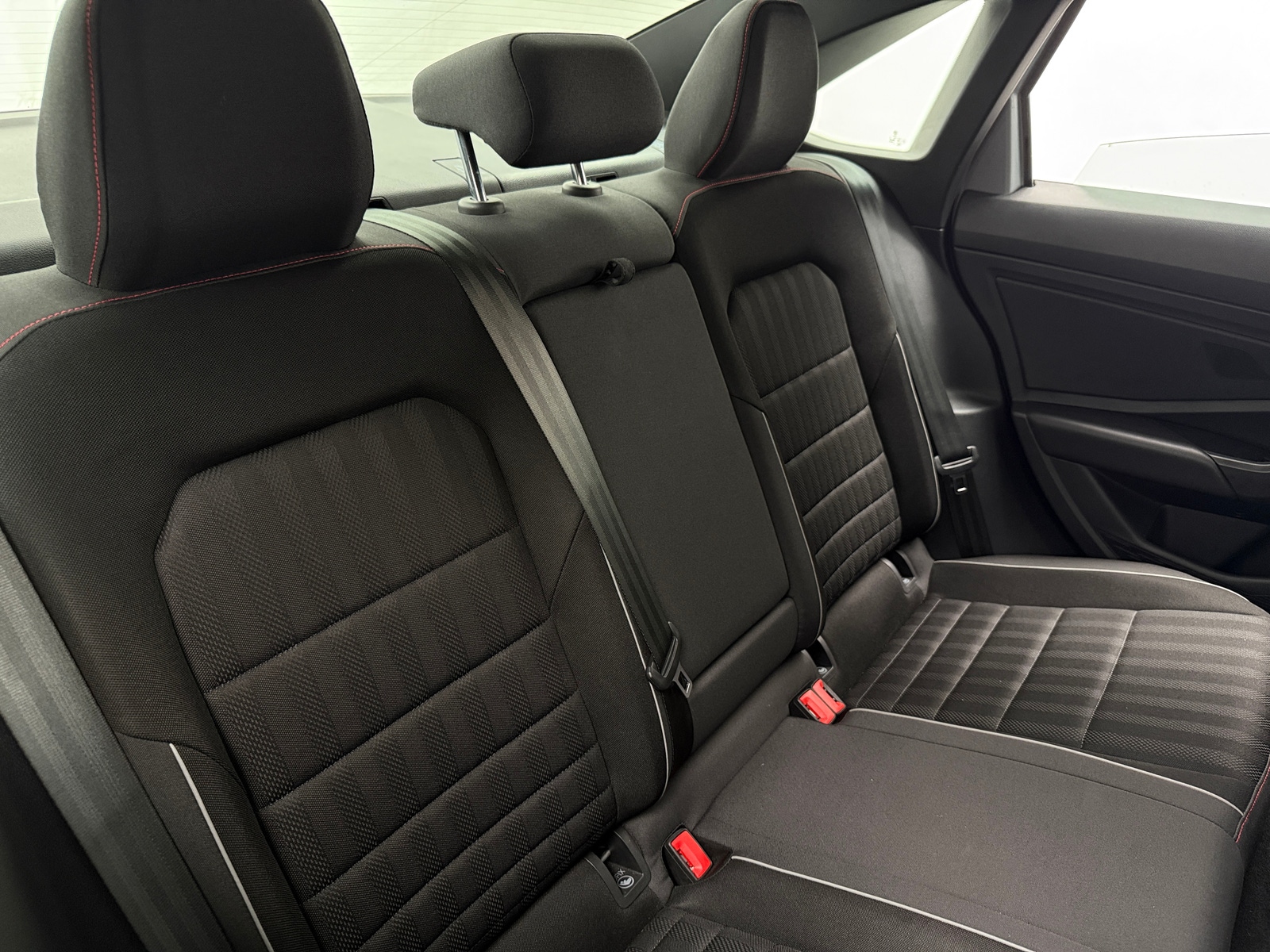 Thumbnail: 2019 Volkswagen Jetta - 6