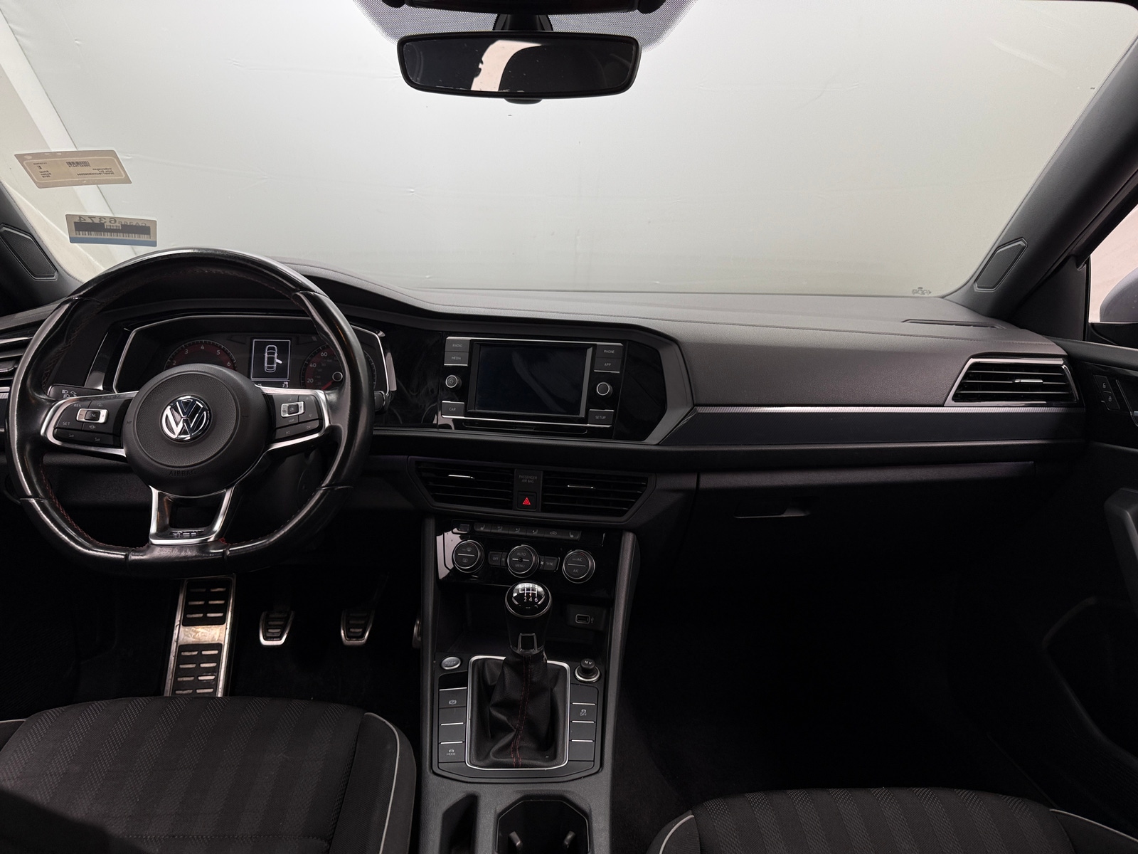 Thumbnail: 2019 Volkswagen Jetta - 3