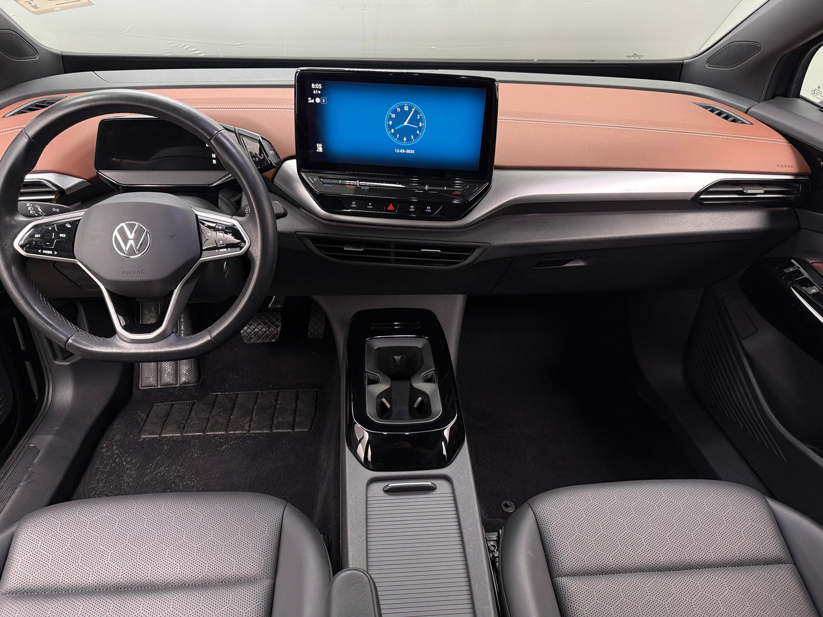 Thumbnail: 2021 Volkswagen ID.4 - 2