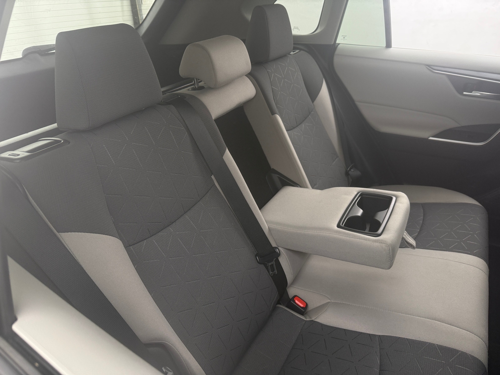 Thumbnail: 2023 Toyota RAV4 - 6