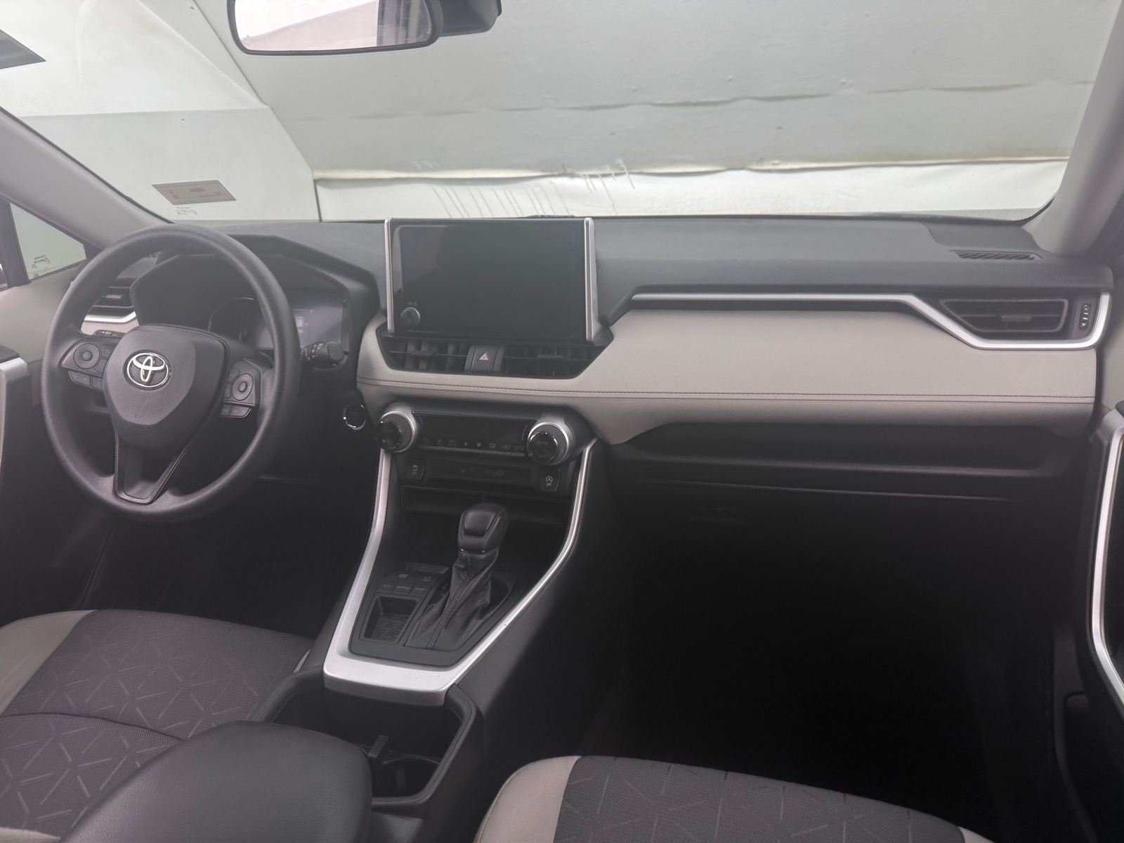 Thumbnail: 2023 Toyota RAV4 - 3