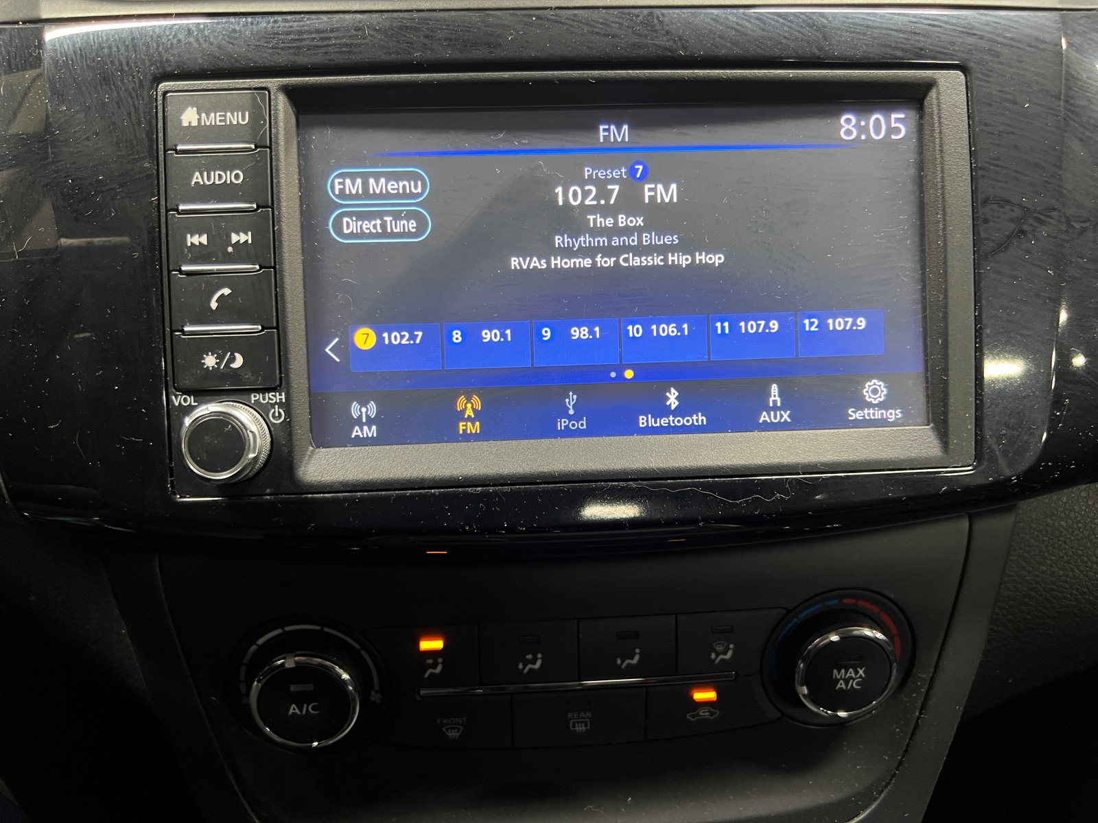 Thumbnail: 2019 Nissan Sentra - 4