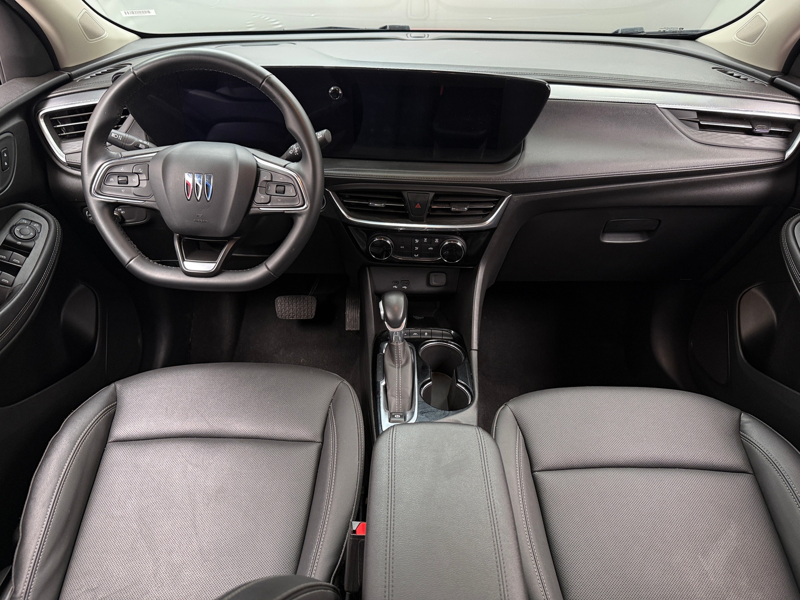 Thumbnail: 2024 Buick Encore GX - 2