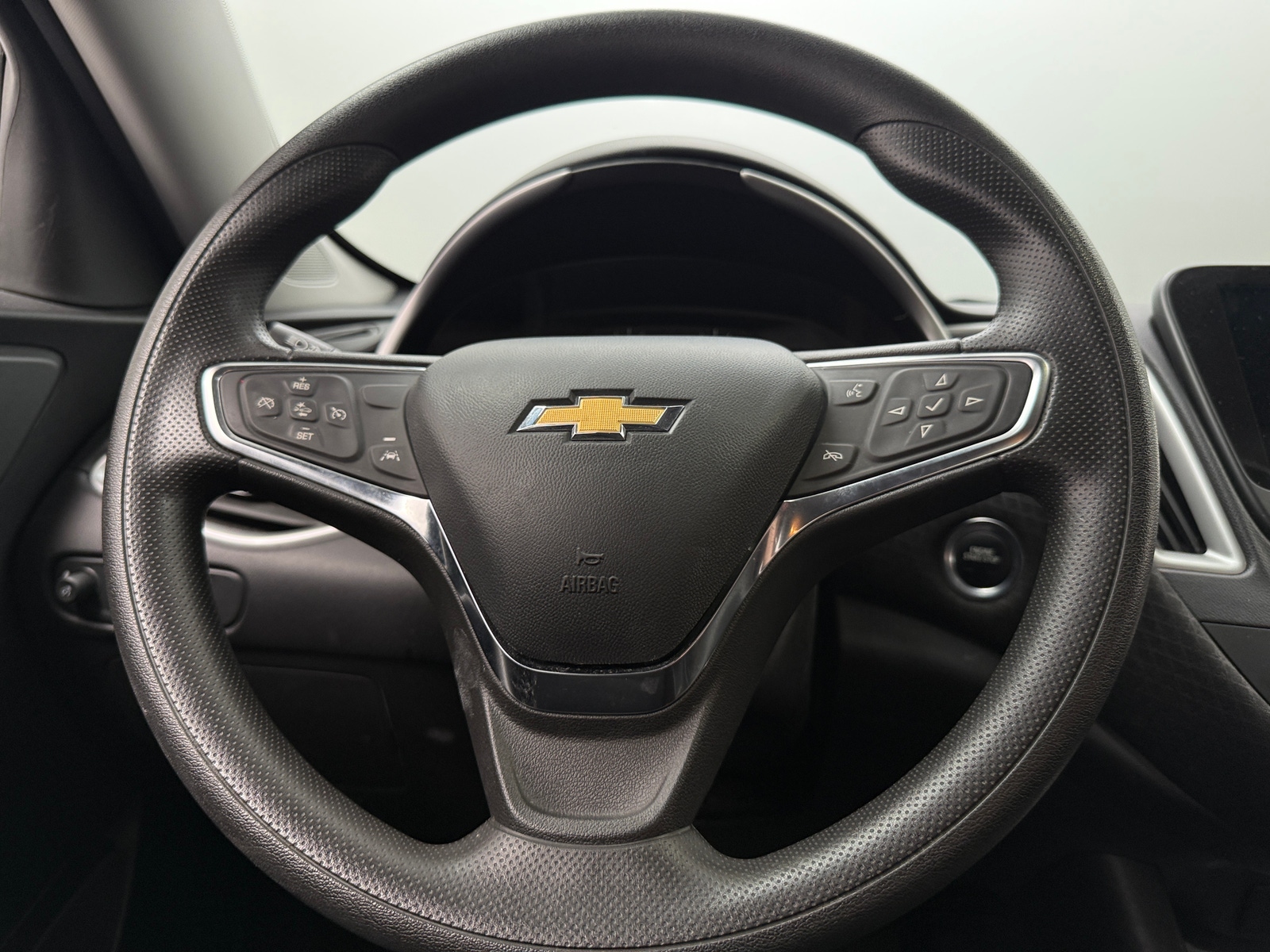 Thumbnail: 2024 Chevrolet Malibu - 5