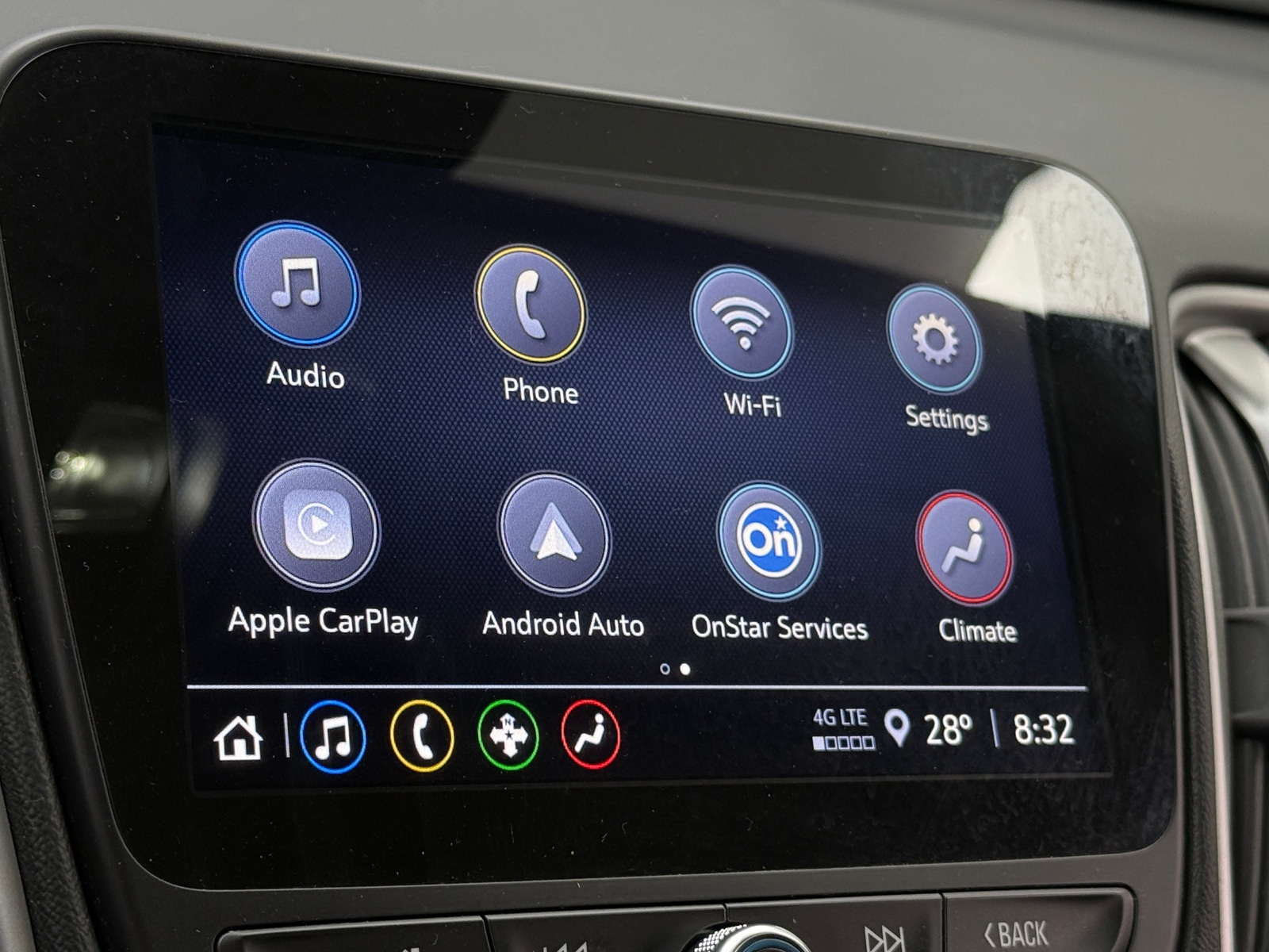 Thumbnail: 2024 Chevrolet Malibu - 4