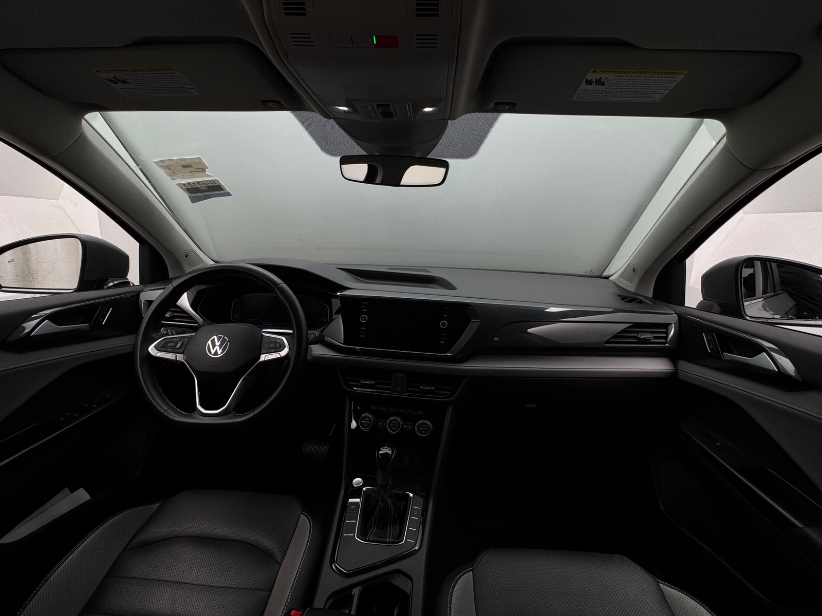 Thumbnail: 2022 Volkswagen Taos - 2