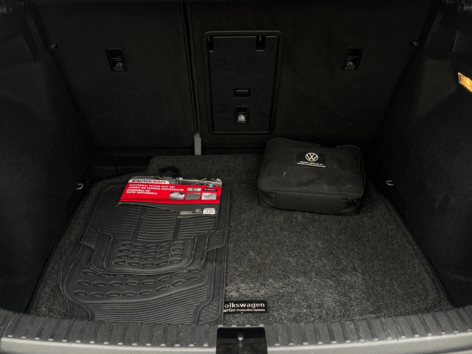 Thumbnail: 2022 Volkswagen Taos - 6