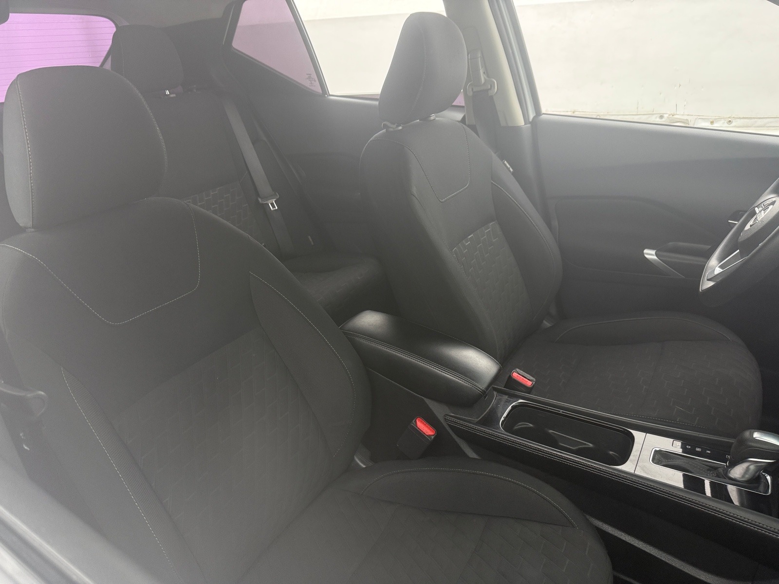 Thumbnail: 2023 Nissan Kicks - 2