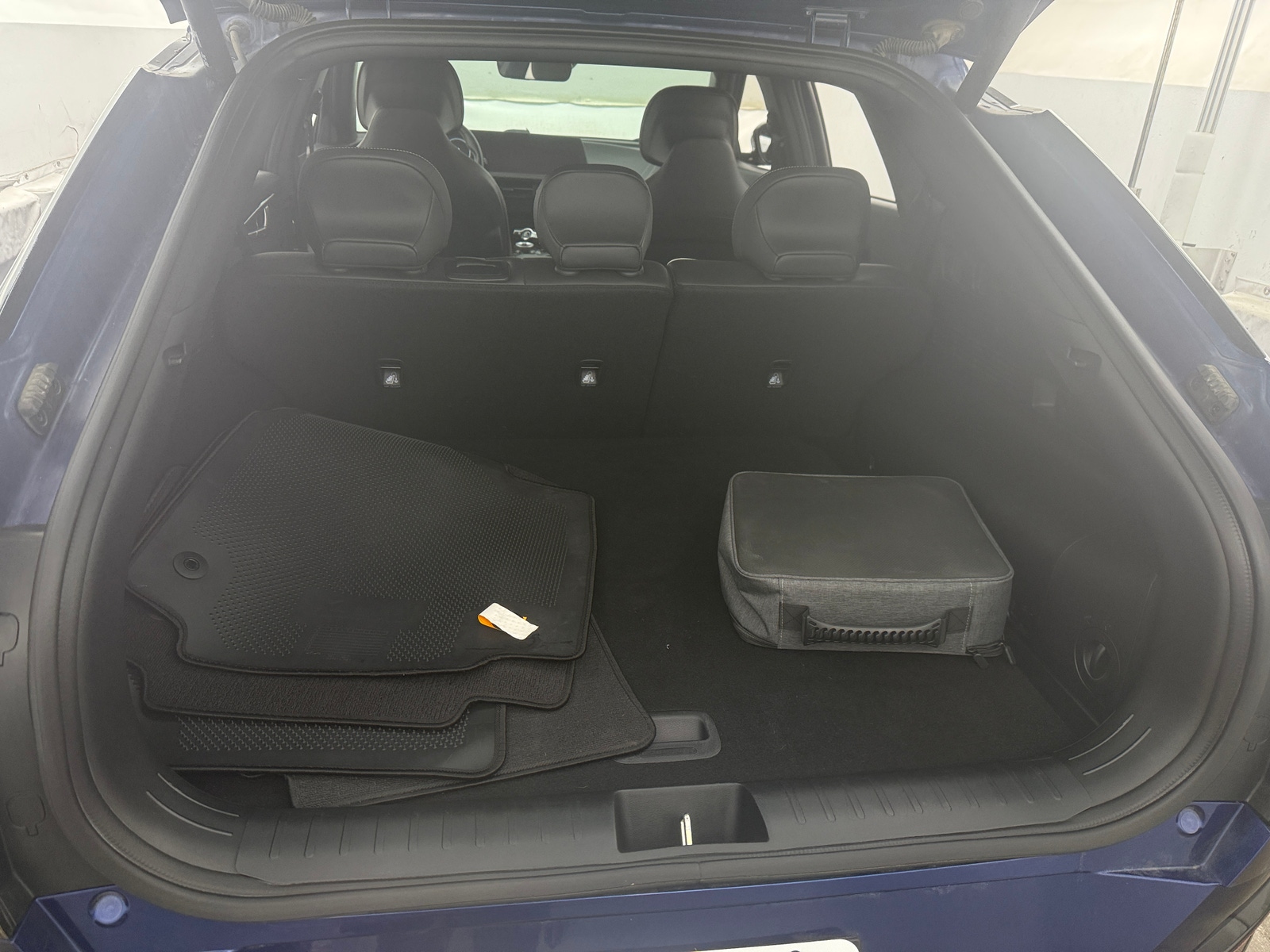 Thumbnail: 2023 Kia EV6 - 7