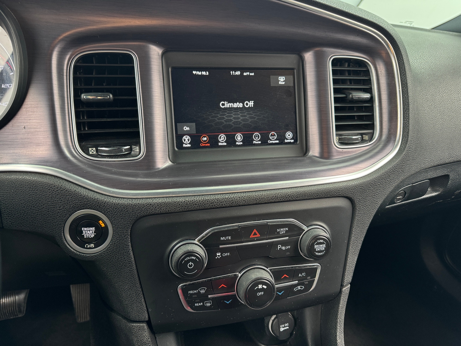 Thumbnail: 2018 Dodge Charger - 4