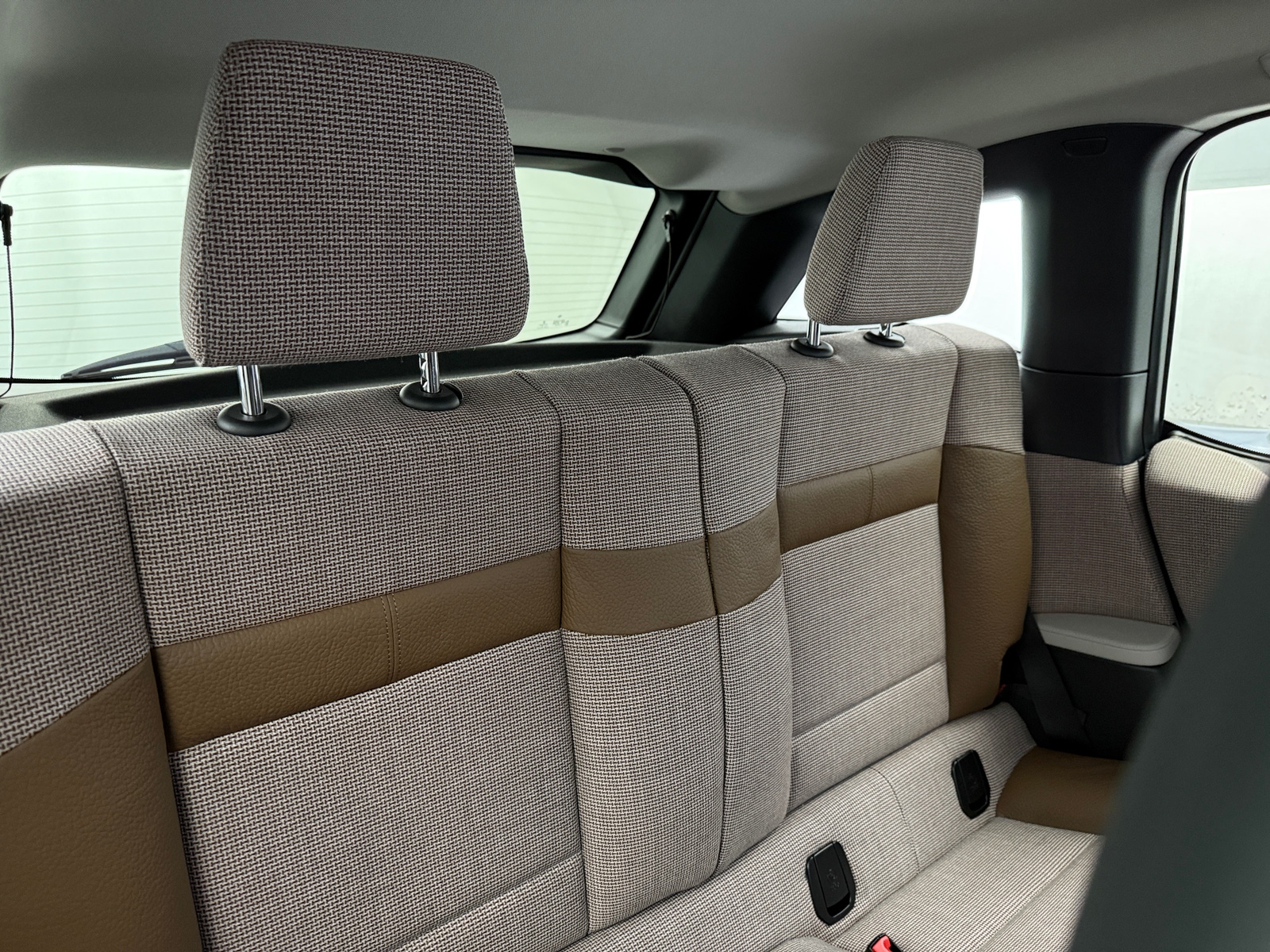 Thumbnail: 2021 BMW i3 - 6