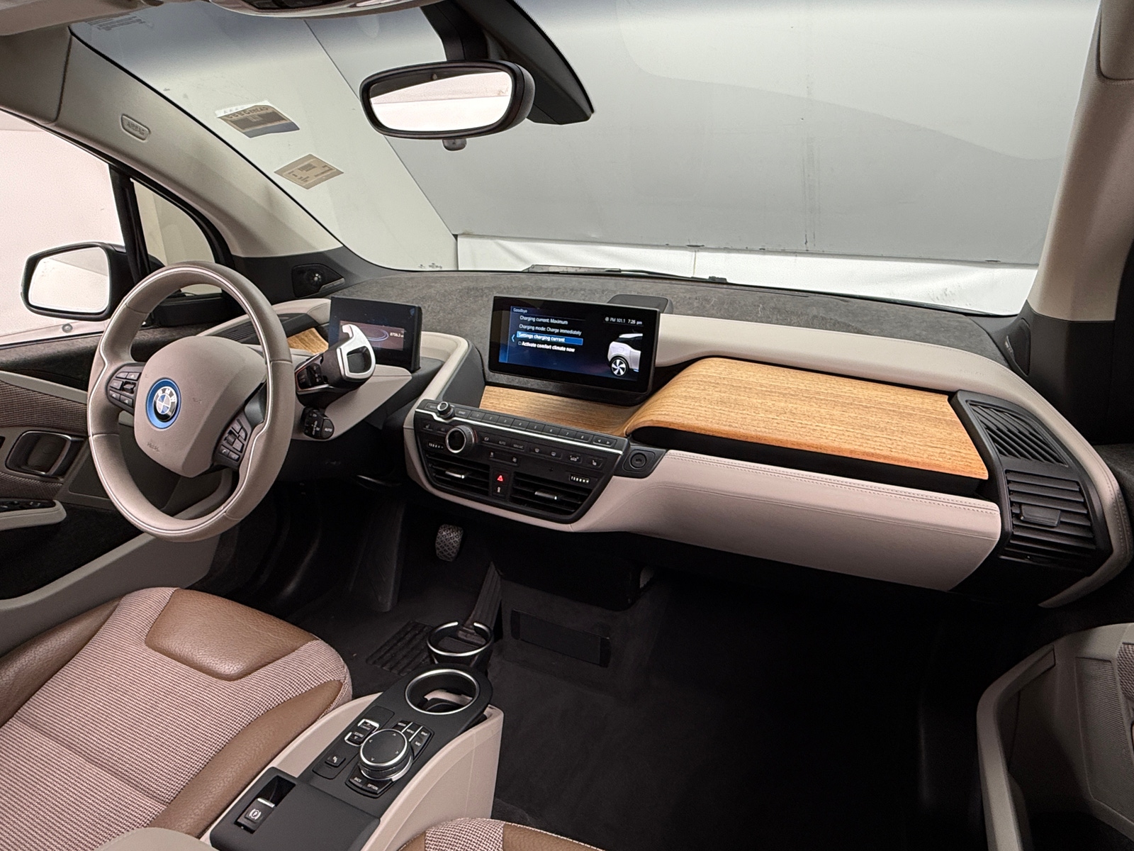 Thumbnail: 2021 BMW i3 - 3