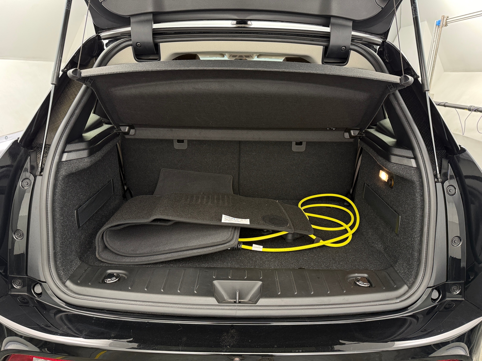 Thumbnail: 2021 BMW i3 - 7