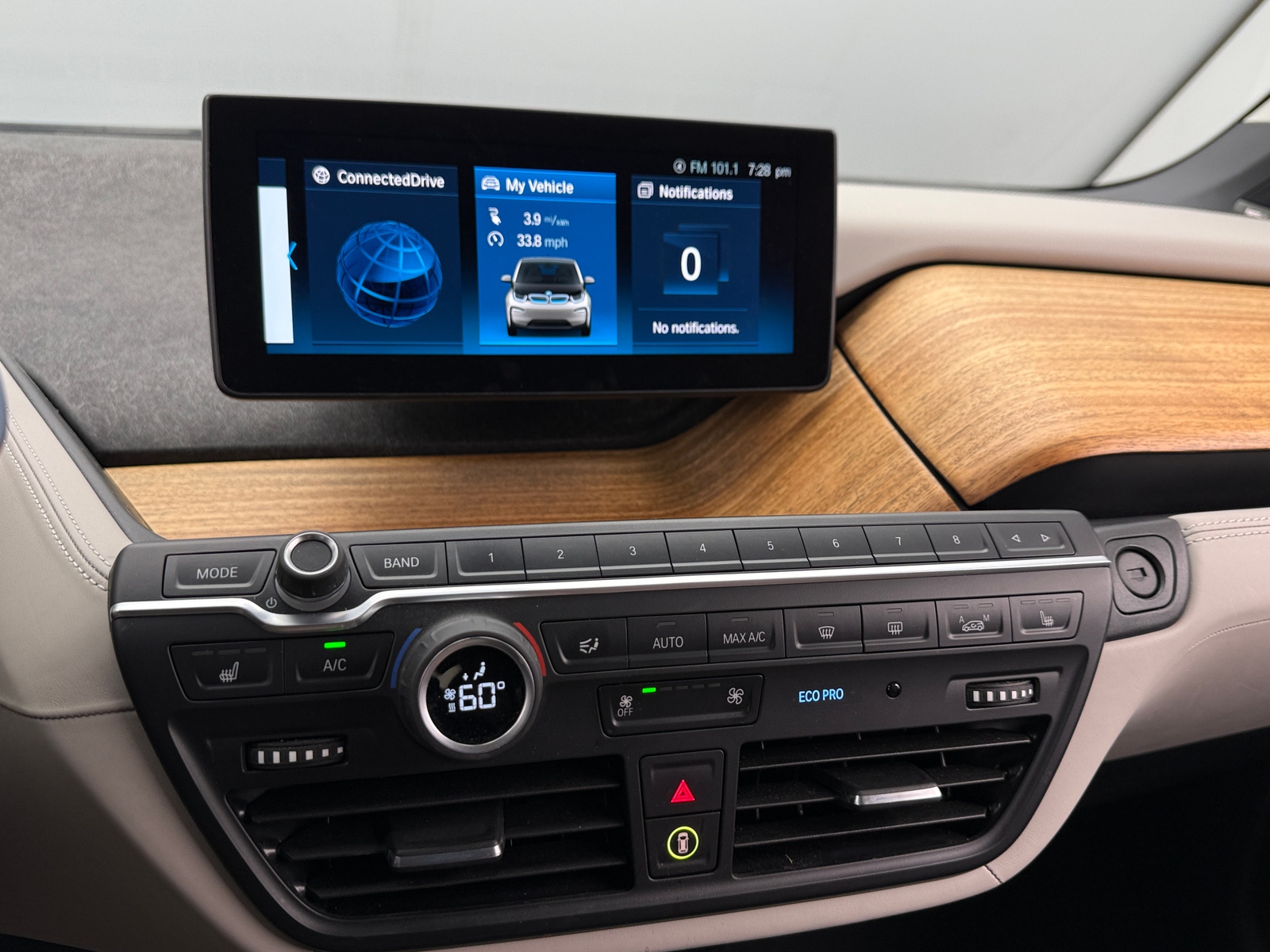 Thumbnail: 2021 BMW i3 - 4