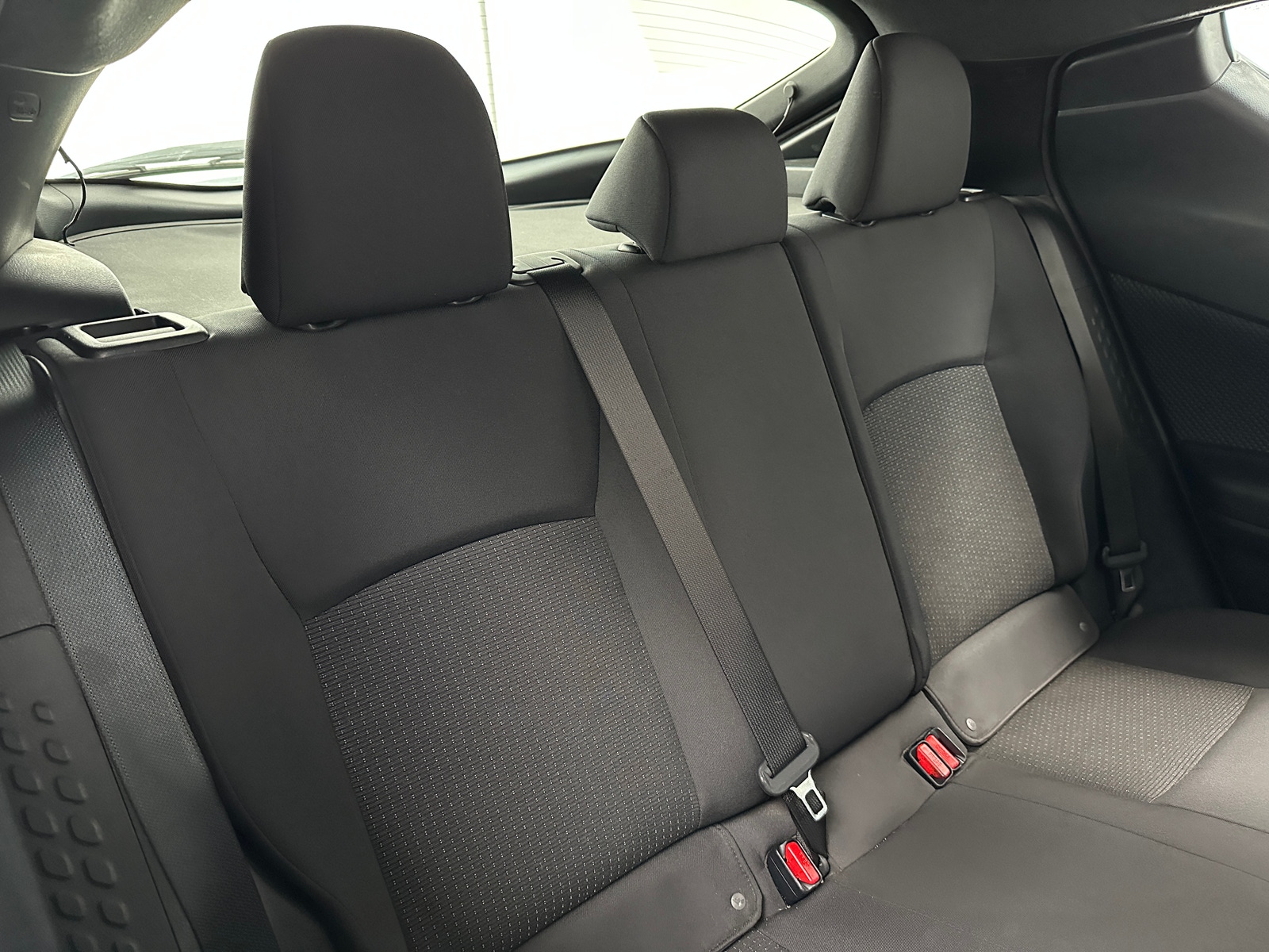 Thumbnail: 2018 Toyota C-HR - 6