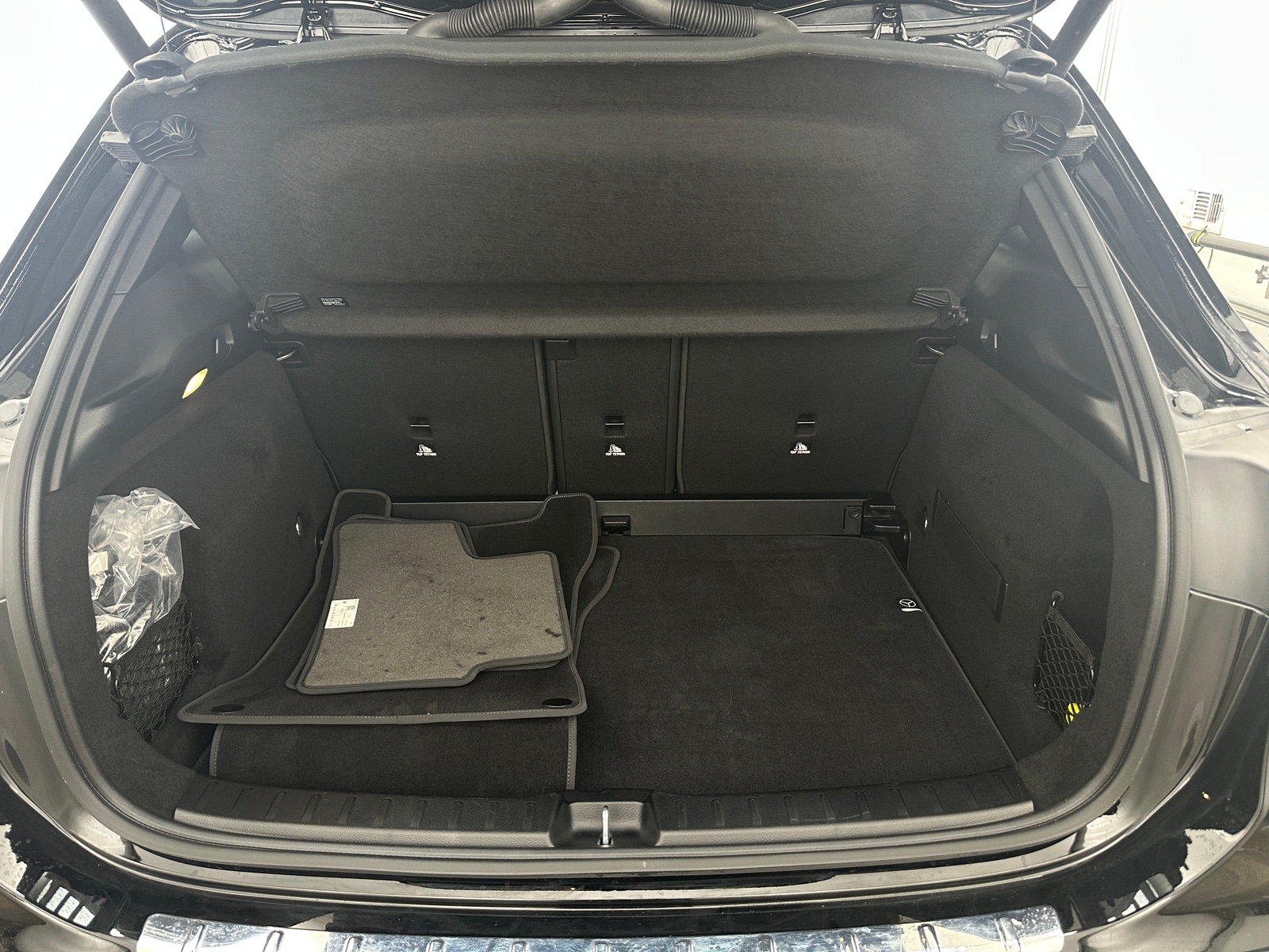 Thumbnail: 2025 Mercedes-Benz GLA - 6