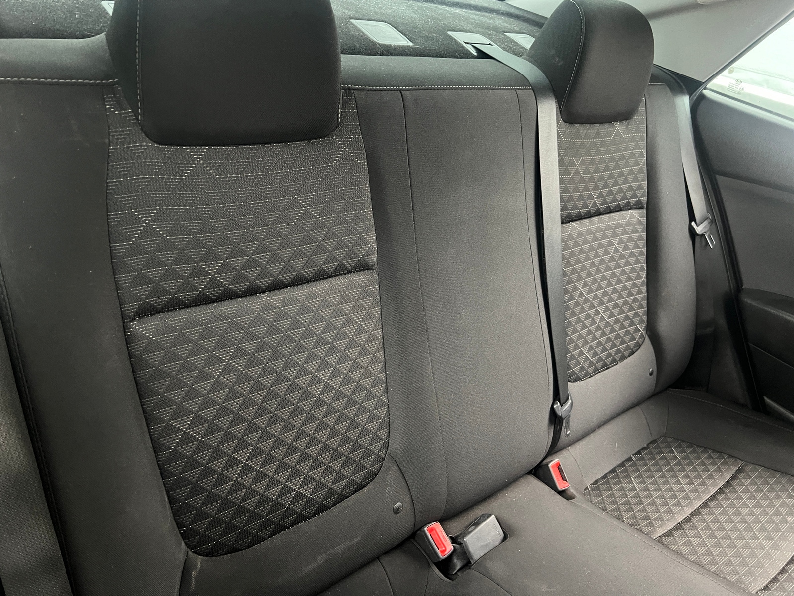 Thumbnail: 2020 Kia Rio - 6