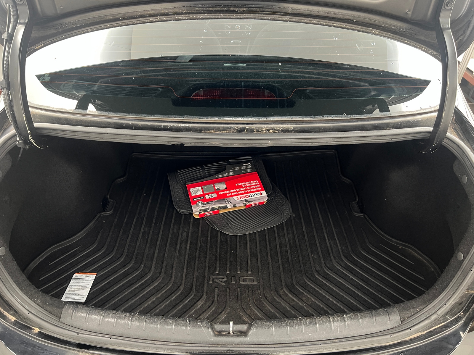 Thumbnail: 2020 Kia Rio - 7