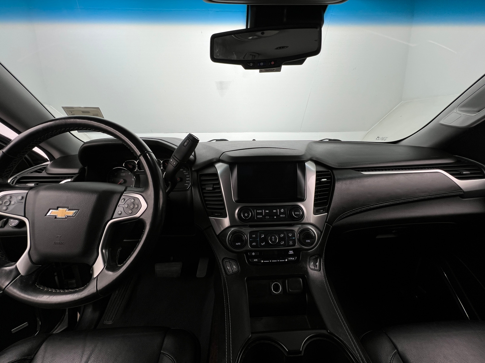 Thumbnail: 2019 Chevrolet Suburban - 2