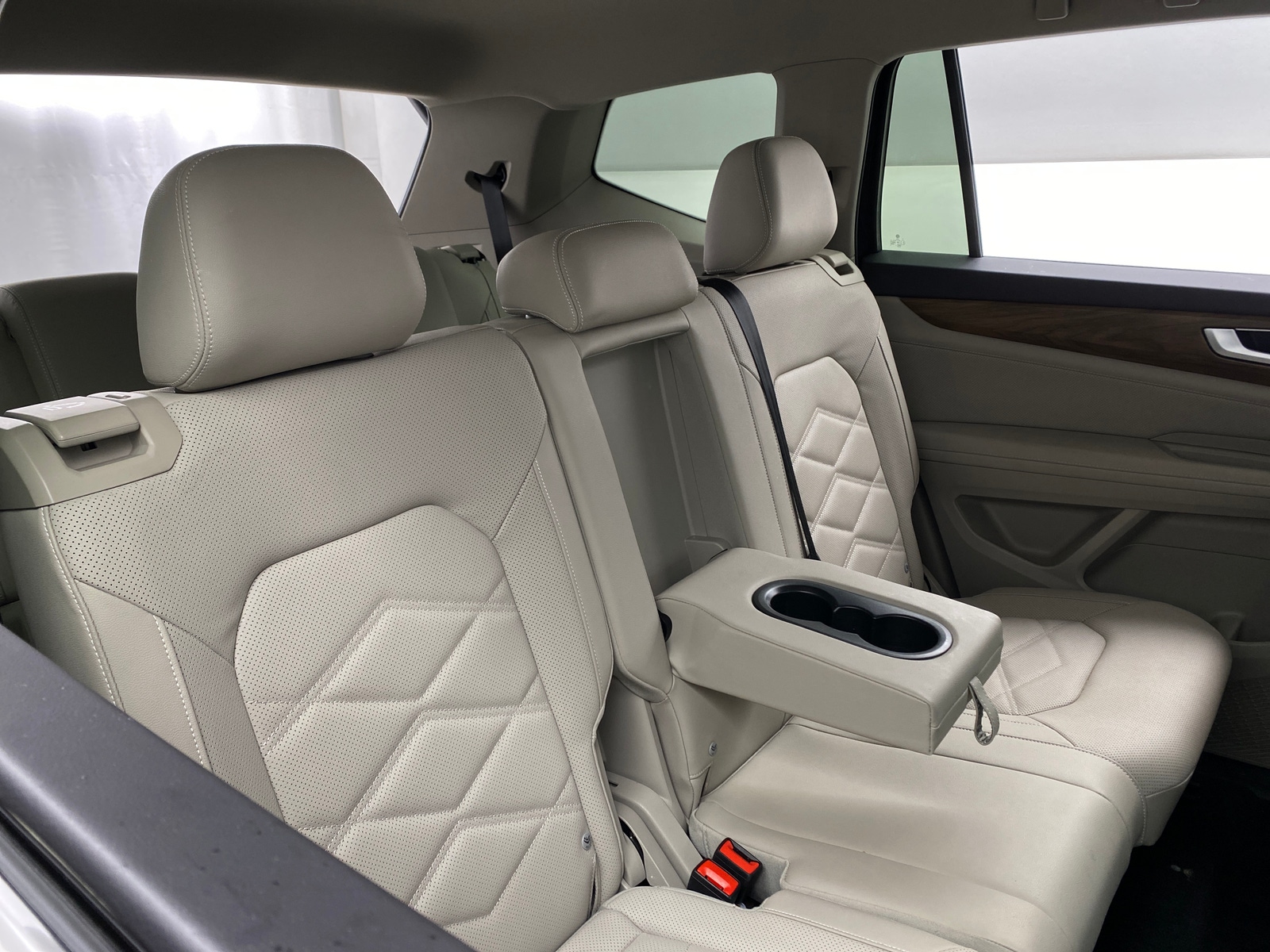 Thumbnail: 2025 Volkswagen Atlas - 5