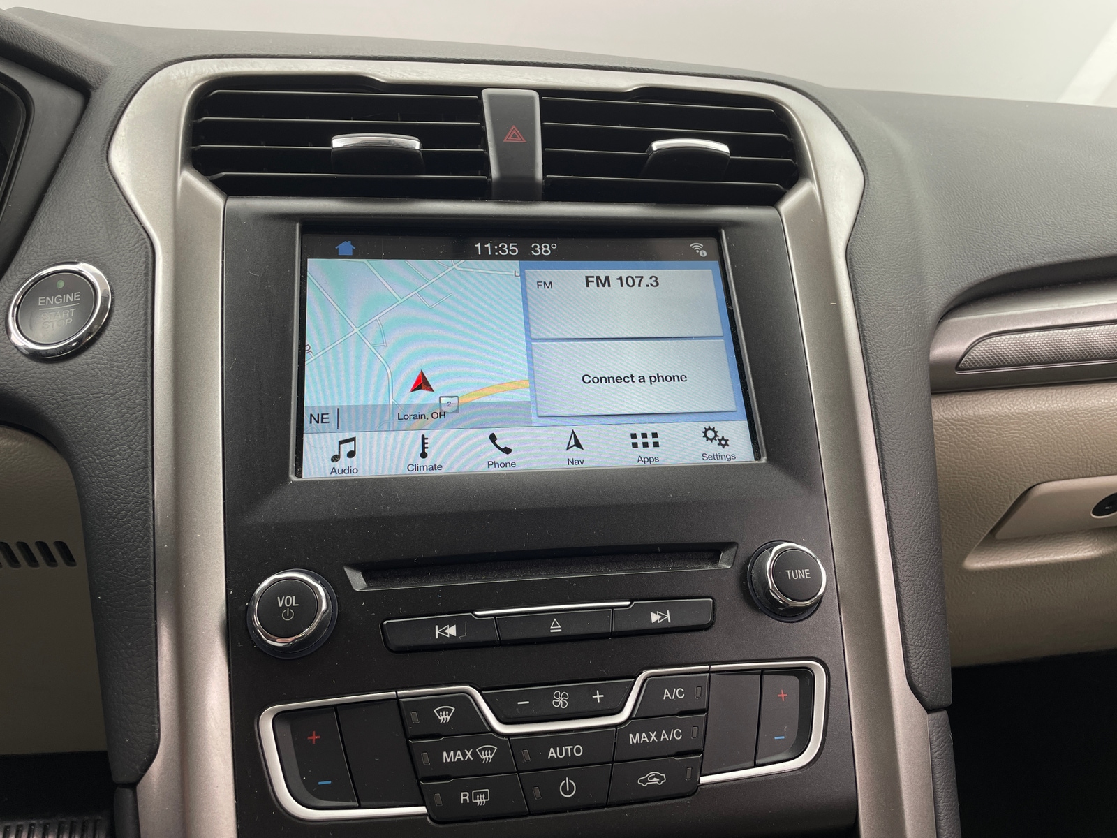 Thumbnail: 2018 Ford Fusion - 4