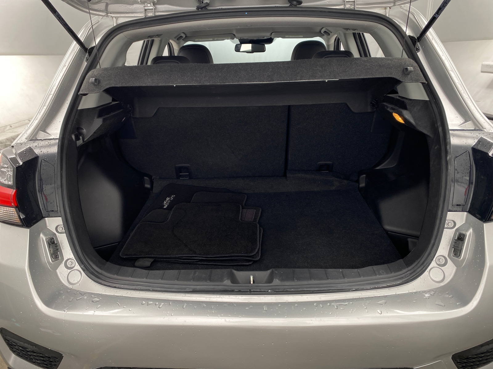 Thumbnail: 2023 Mitsubishi Outlander Sport - 6