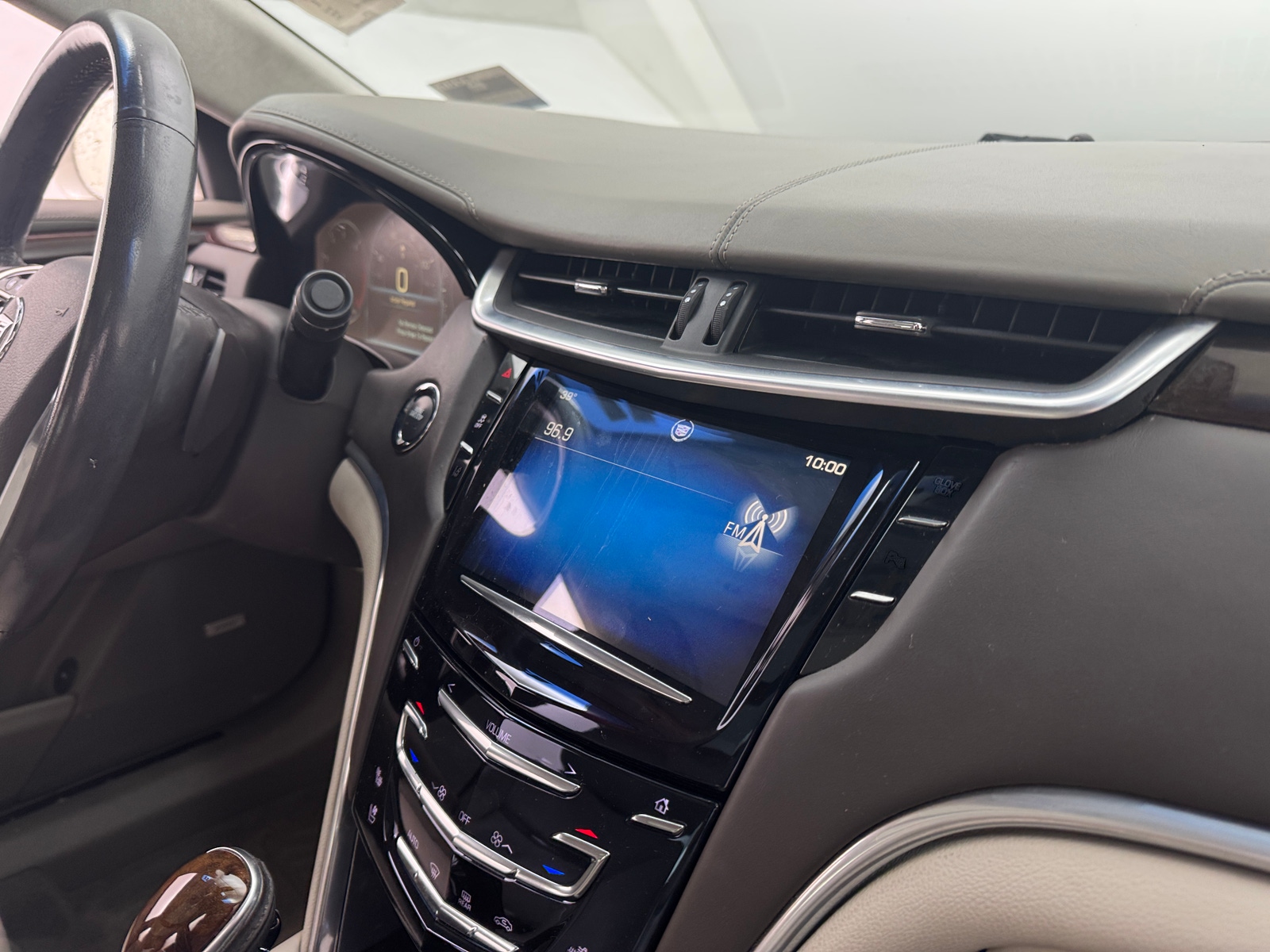 Thumbnail: 2013 Cadillac XTS - 3