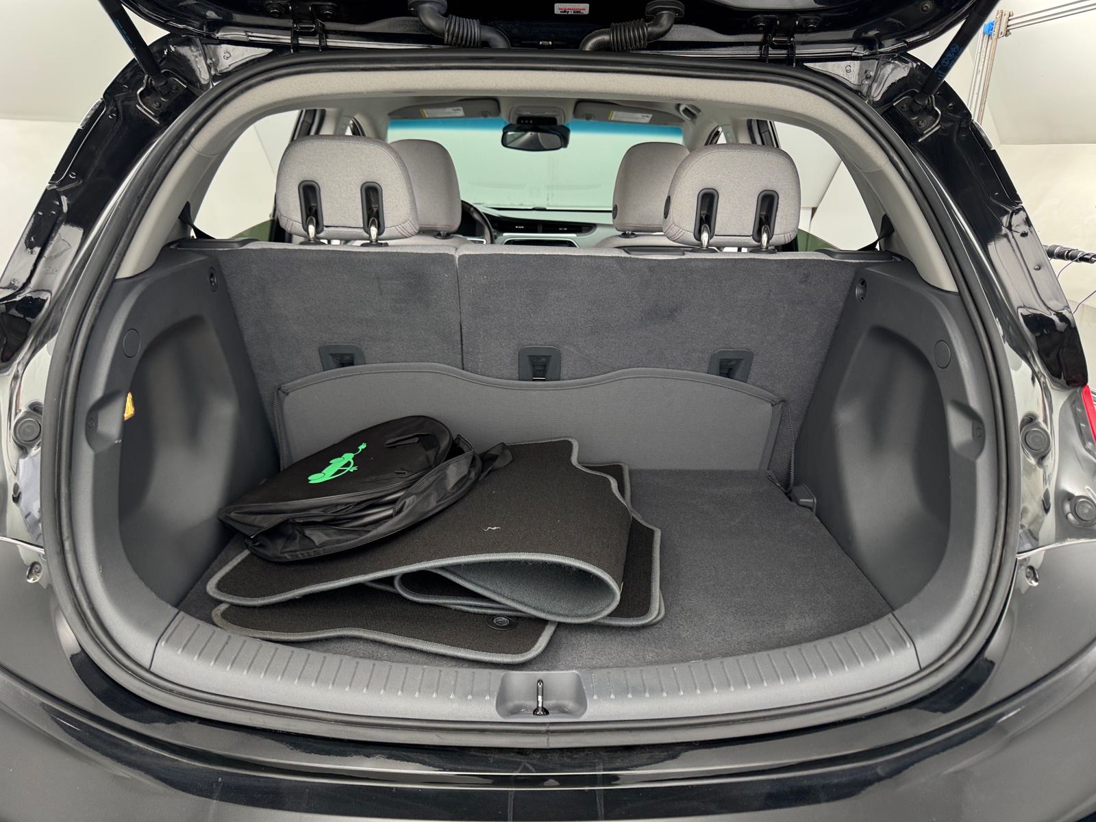 Thumbnail: 2020 Chevrolet Bolt EV - 7