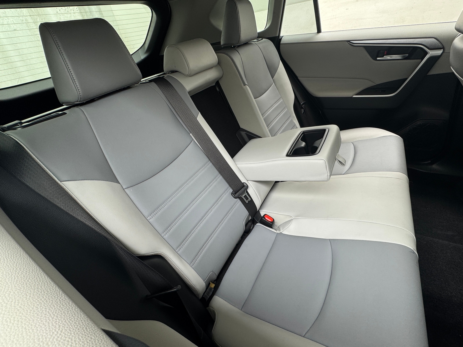 Thumbnail: 2019 Toyota RAV4 - 5