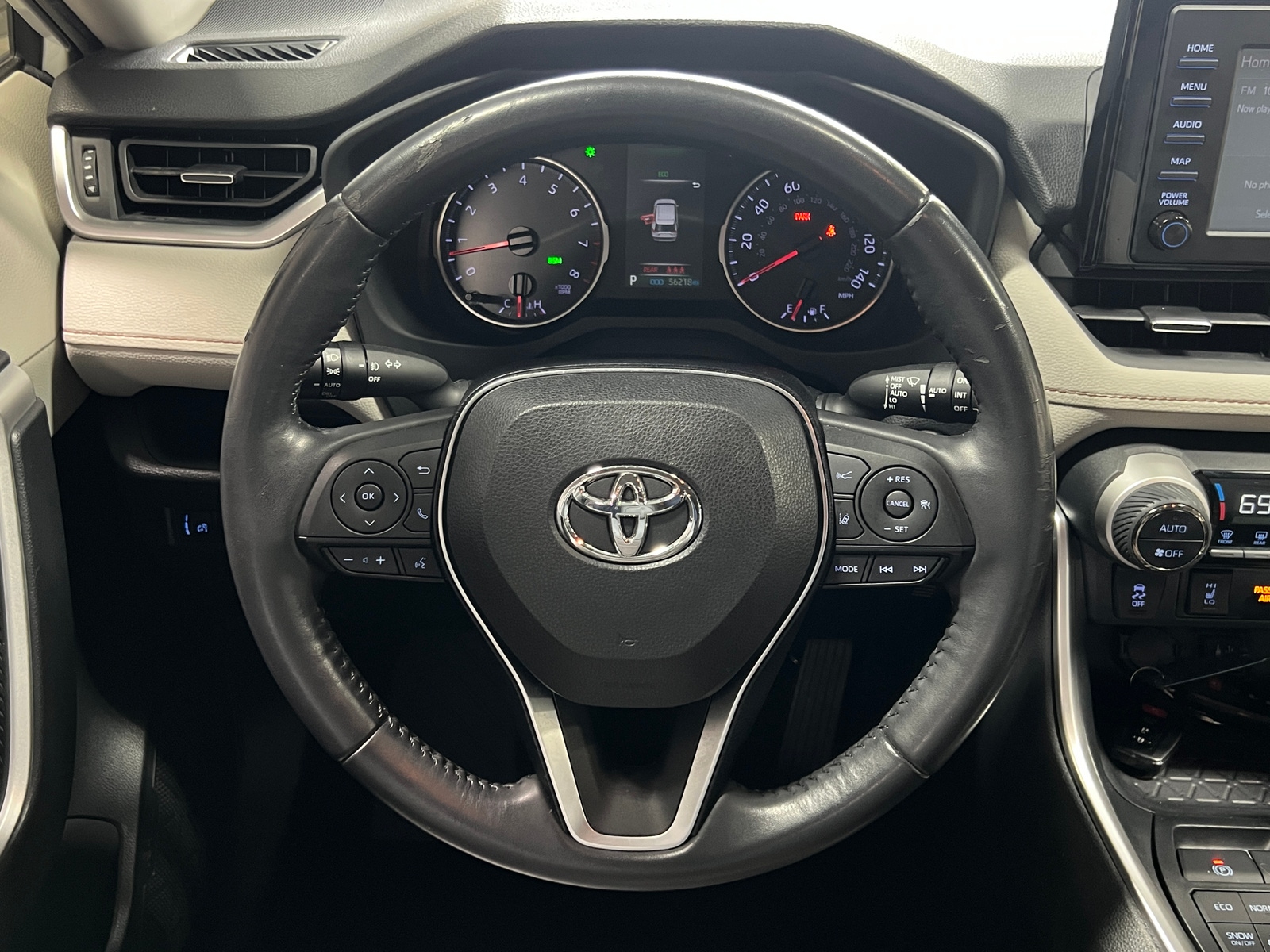 Thumbnail: 2019 Toyota RAV4 - 4