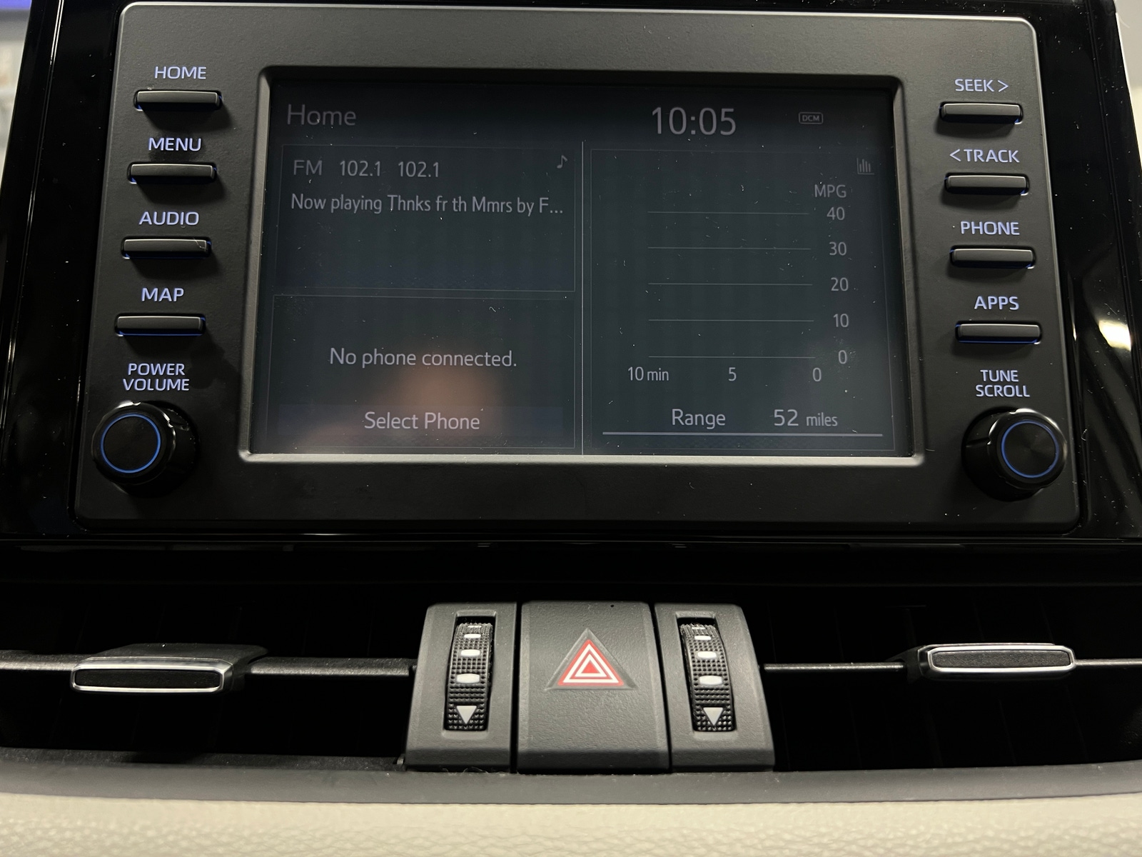 Thumbnail: 2019 Toyota RAV4 - 3