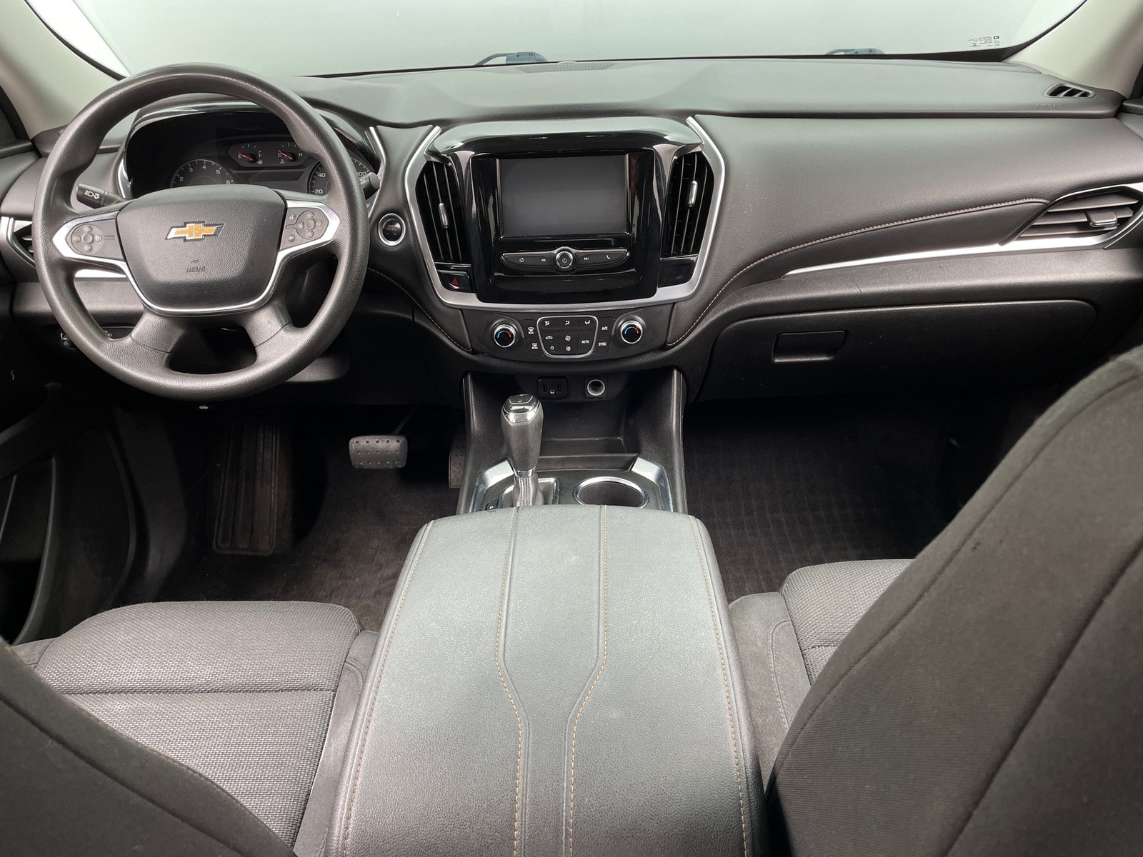 Thumbnail: 2019 Chevrolet Traverse - 3