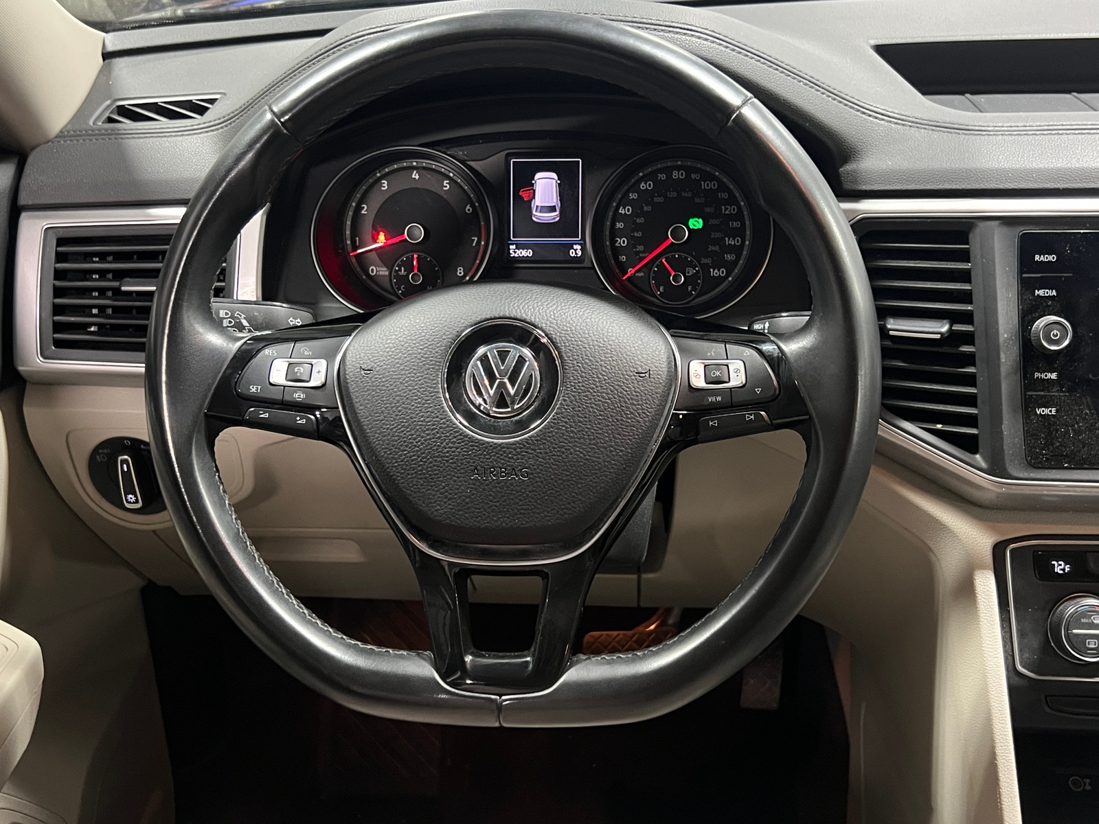 Thumbnail: 2019 Volkswagen Atlas - 4