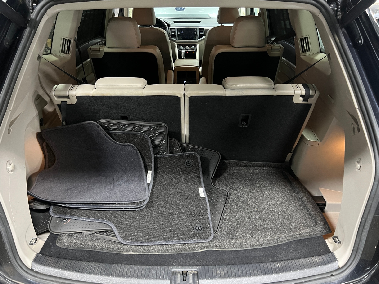 Thumbnail: 2019 Volkswagen Atlas - 6