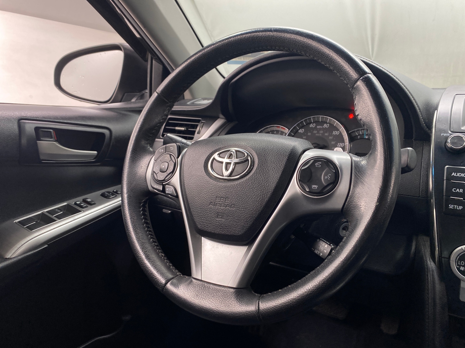 Thumbnail: 2014 Toyota Camry - 5