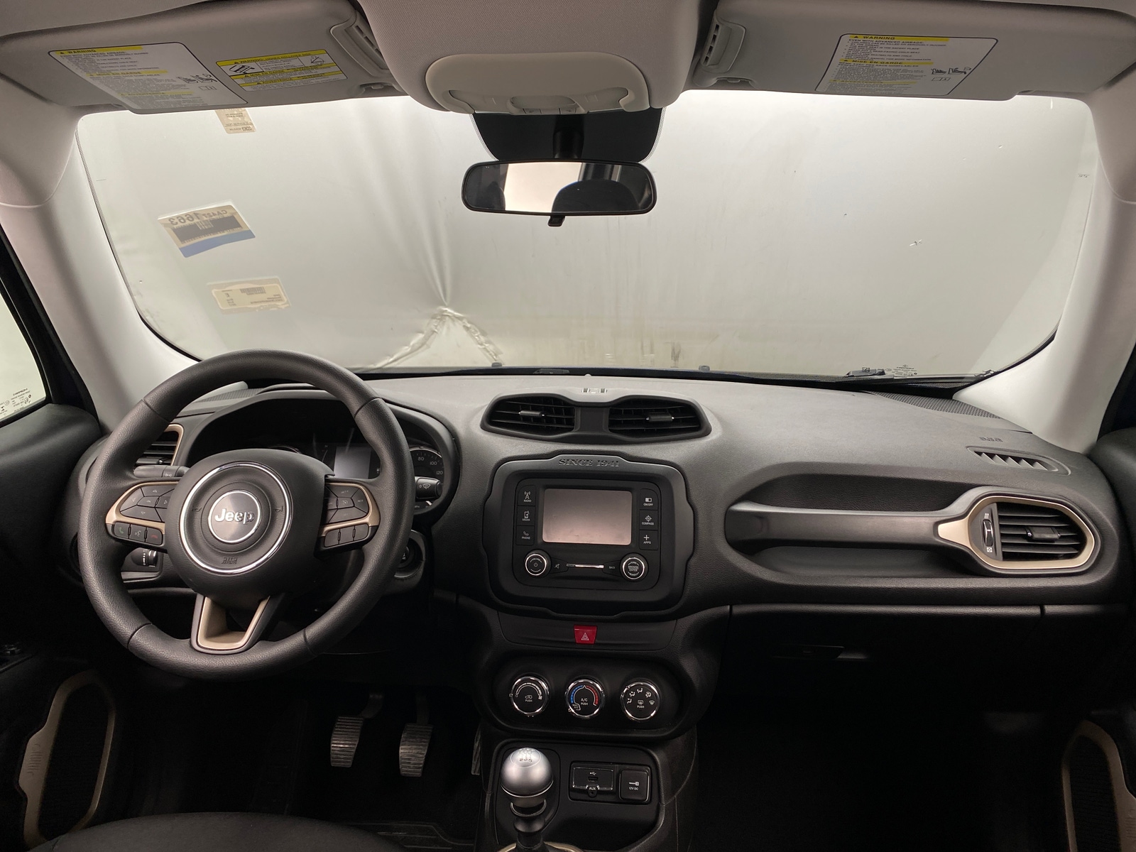 Thumbnail: 2017 Jeep Renegade - 3