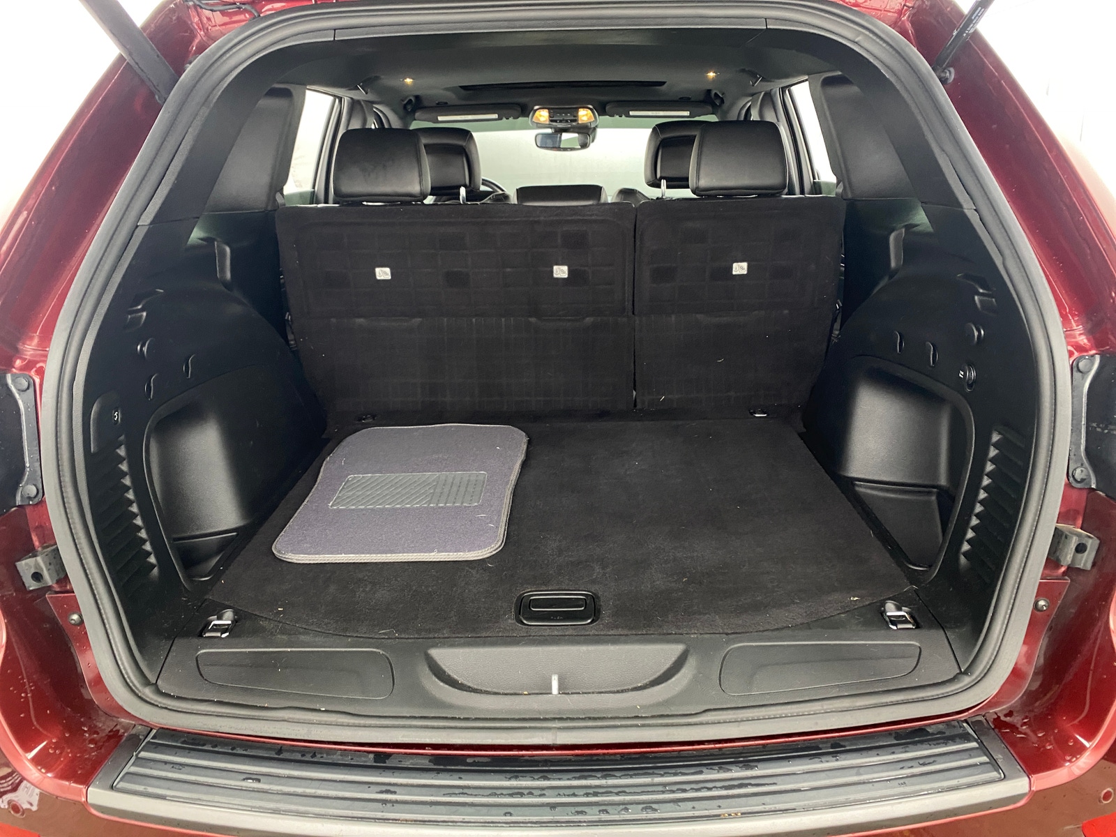 Thumbnail: 2021 Jeep Grand Cherokee - 6